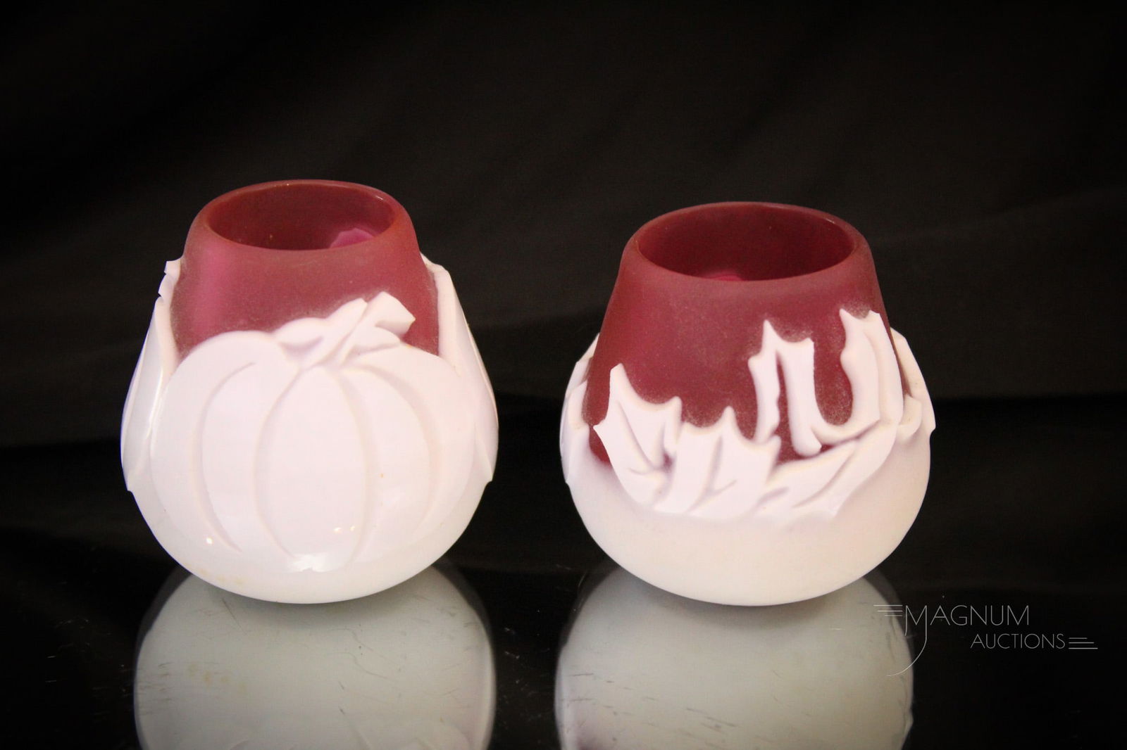 2 pc Lot Kelsey Murphy Pilgrim Cameo Art Glass Toothpick Holders: A two piece lot of Kelsey Murphy for Pilgrim cameo art glass toothpick holders in unique decorations. Tallest measures 2".