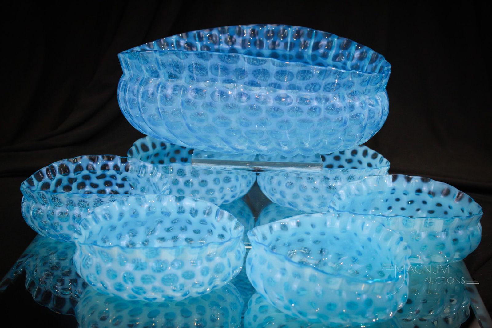 7 pc Lot Hobb's Windows Swirled Blue Opalescent Berry Set (1 of 8)