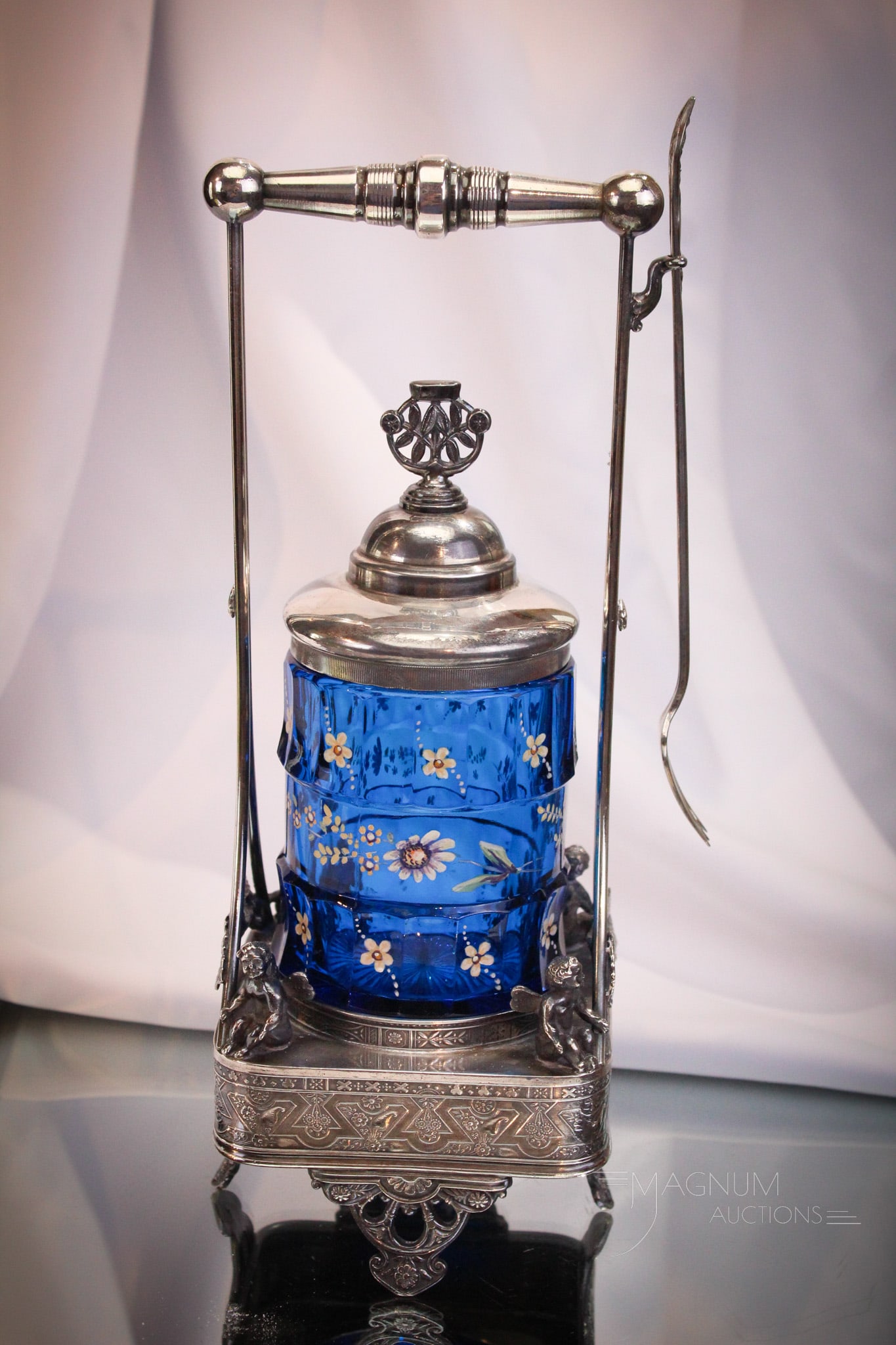 Simpson Hall Miller Victorian Silverplate Blue Enameled Pickle castor (1 of 11)