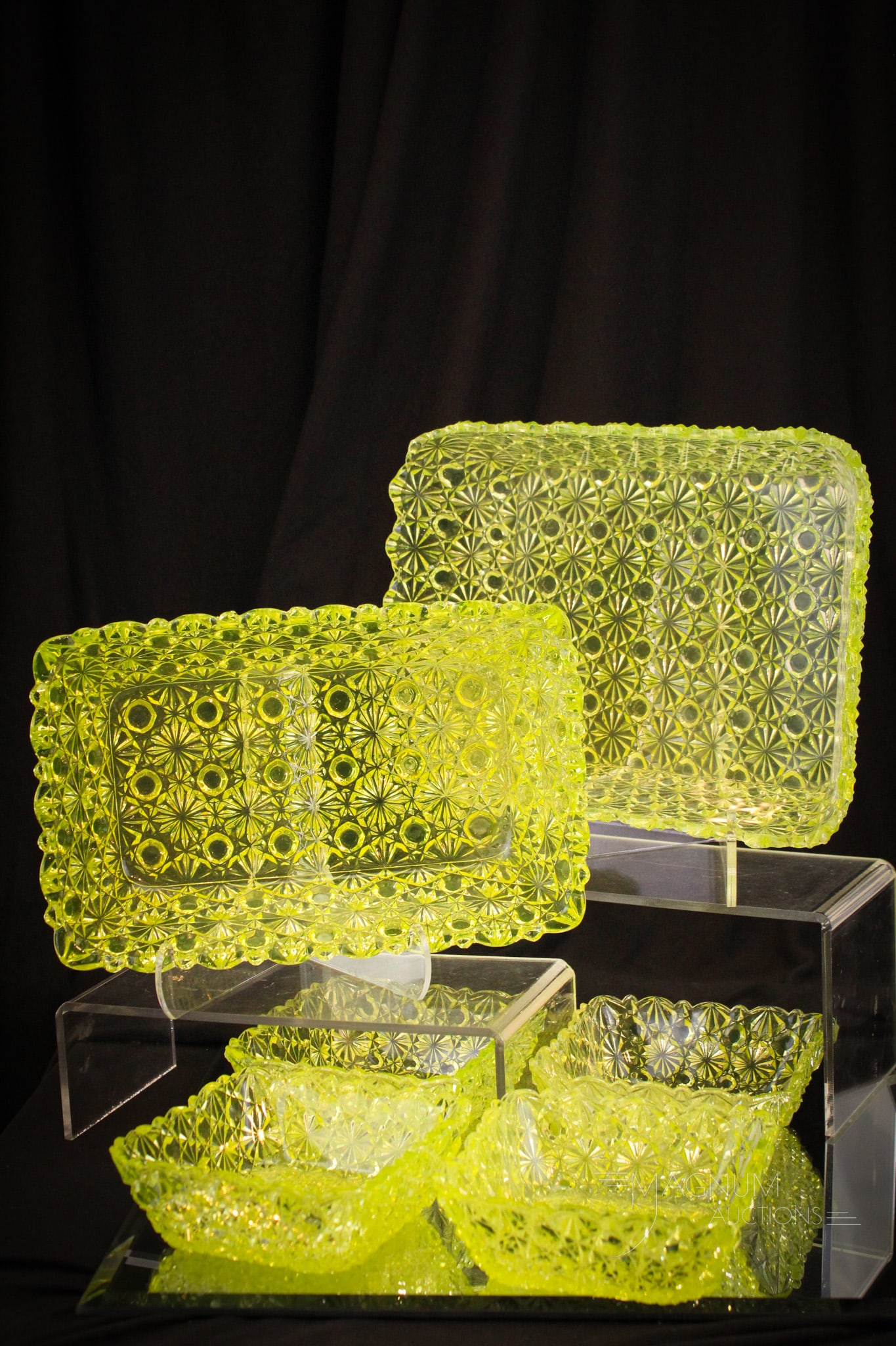 6 pc Lot Victorian Vaseline Daisy & Button Glass Bowls (1 of 20)