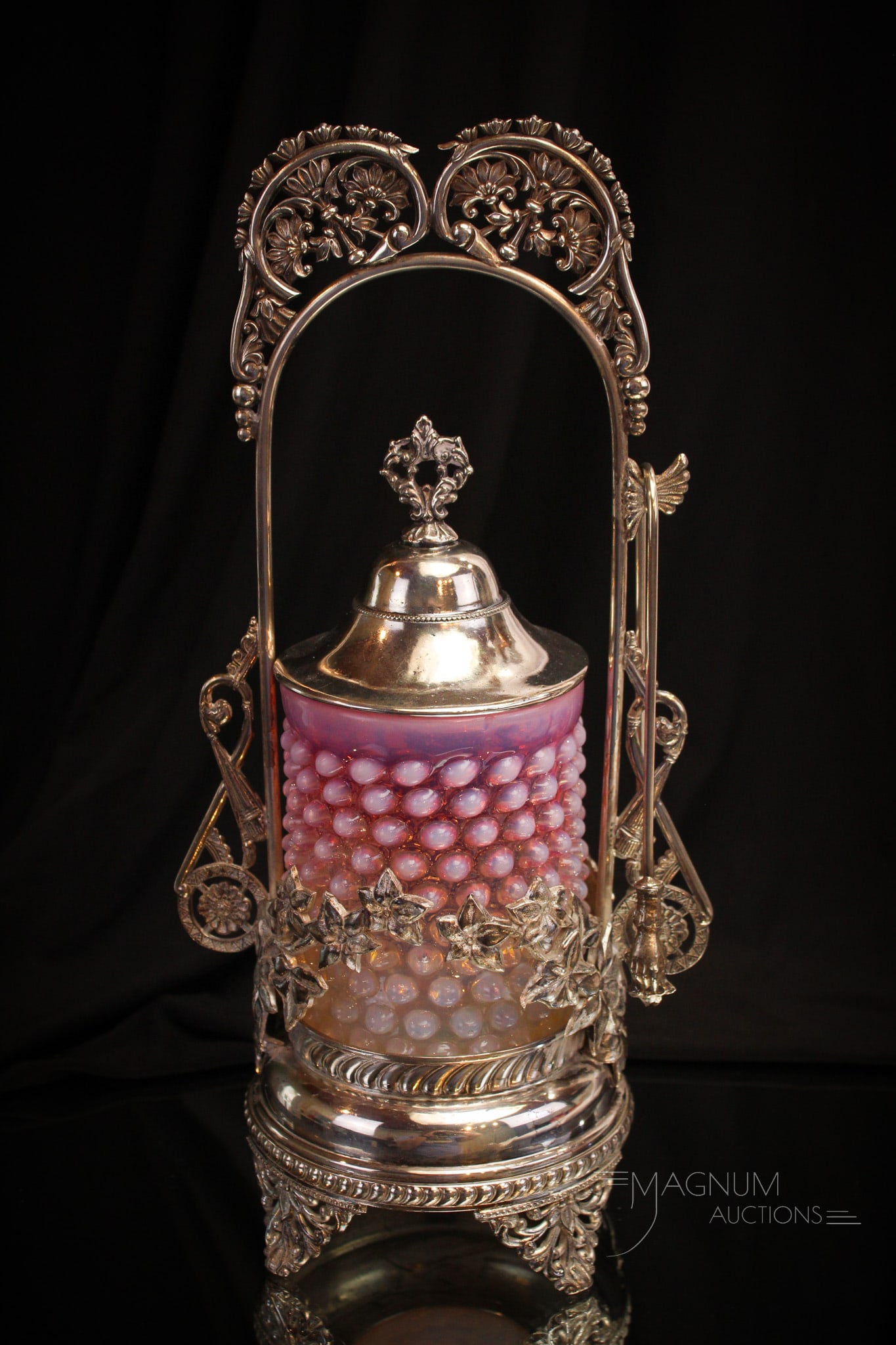 Toronto Victorian Silverplate Opalescent Hobnail Pickle Castor (1 of 11)