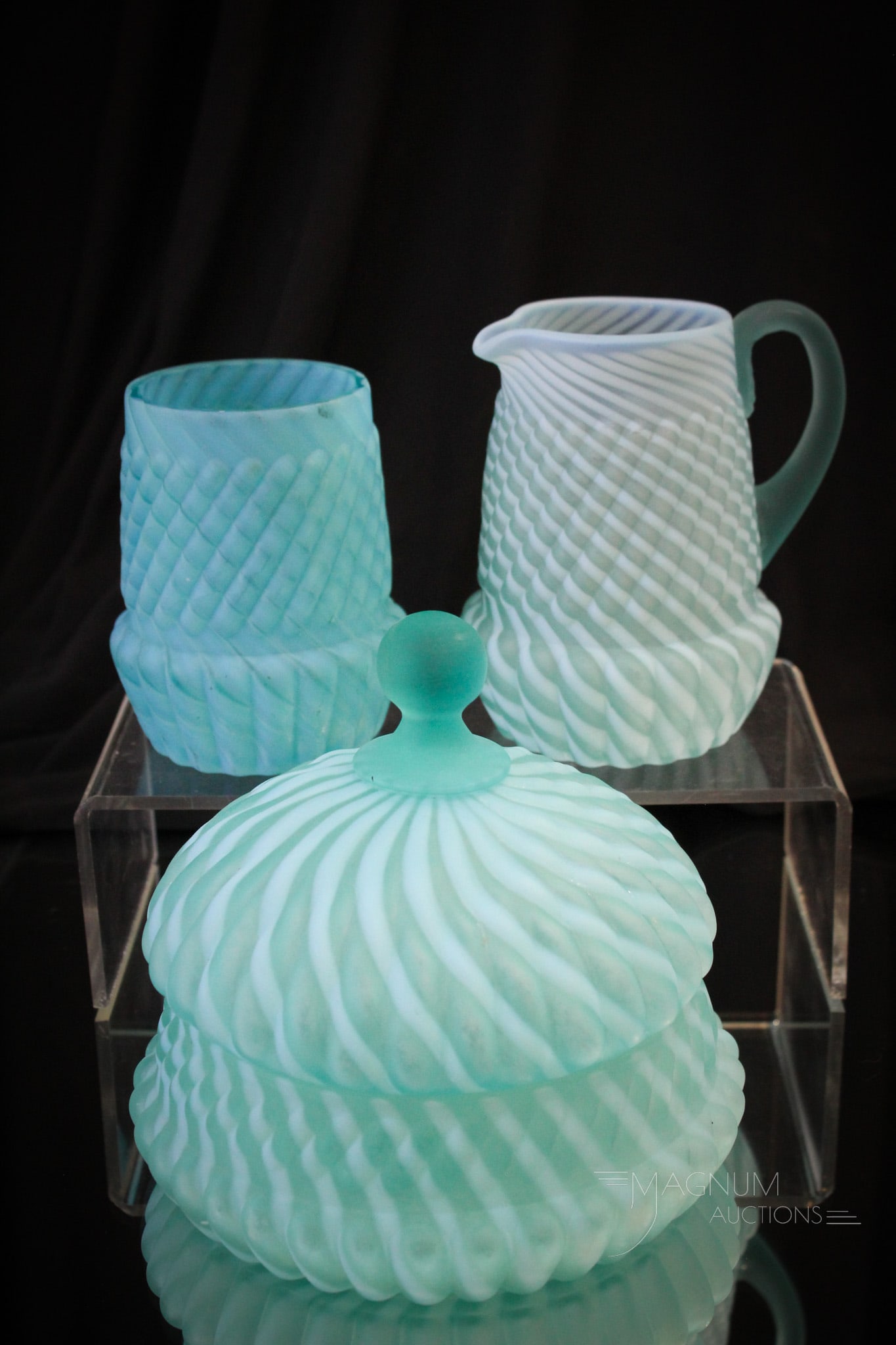 3 pc Lot Northwood Blue Opalescent Chrysanthemum Swirl Glass (1 of 16)