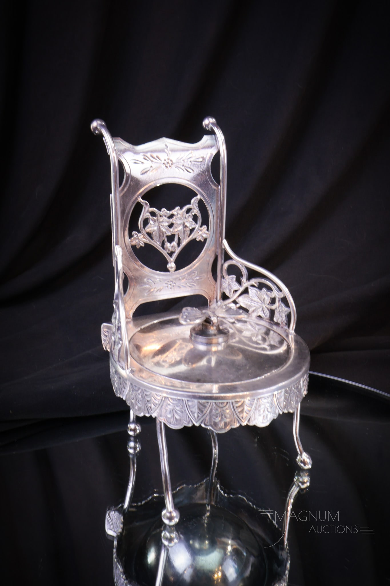 Victorian Meriden Silverplate Figural Chair Jewelry Casket (1 of 5)