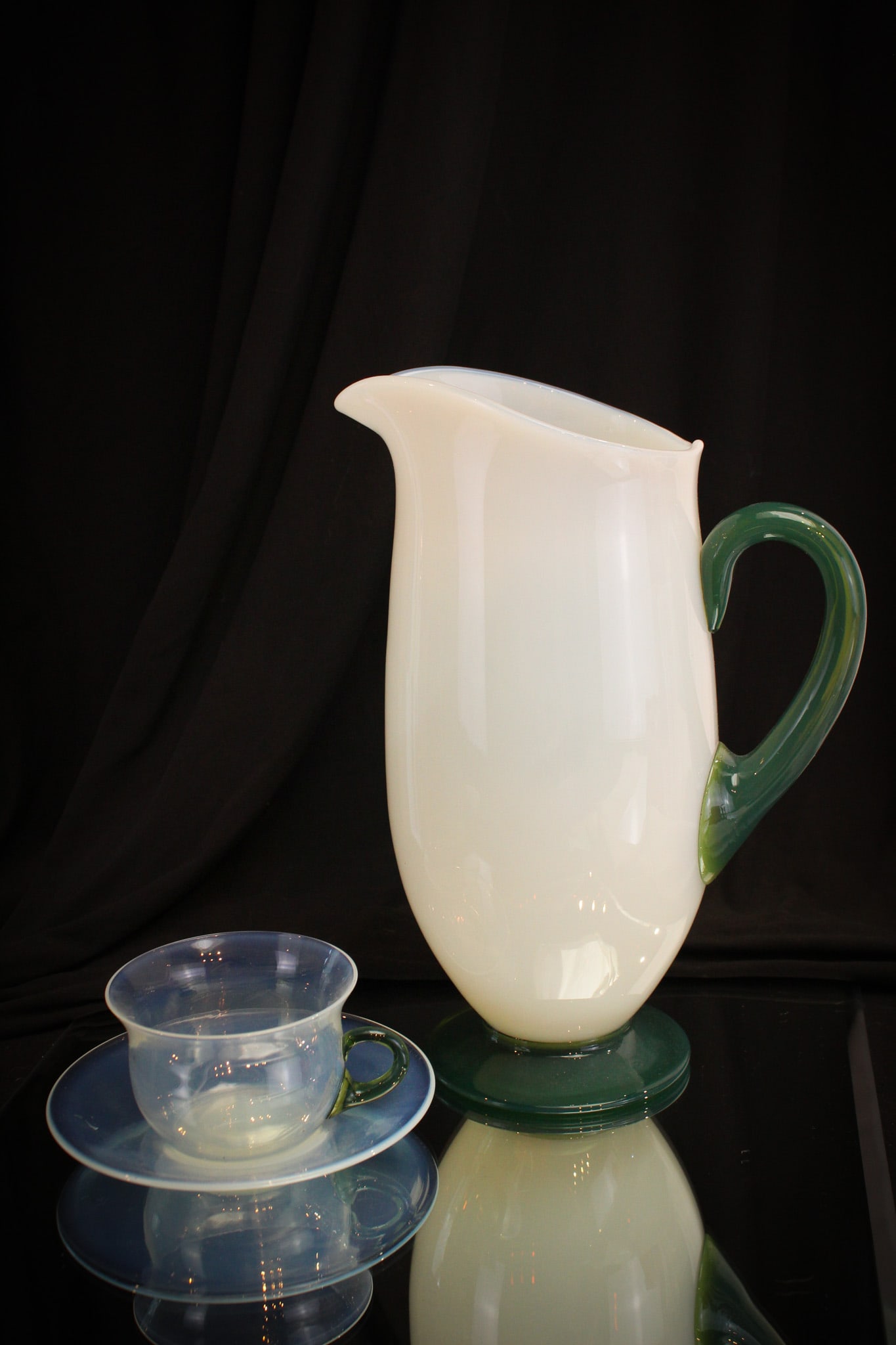 2 pc Lot Fry Green Foval Water Pitcher & Cup with Saucer (1 of 11)