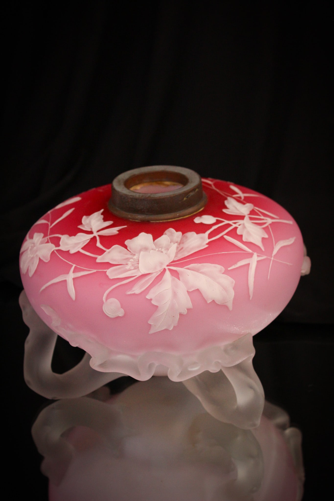 Peachblow Satin Victorian Florentine Cameo Applied Glass Oil Lamp: Wonderful ombre' peachblow satin cased Victorian Florentine cameo decorated oil lamp with applied branch legs and decoration of florals and butterfly. Very nice! Lamp measures 5 1/2" tall, 8" in diame