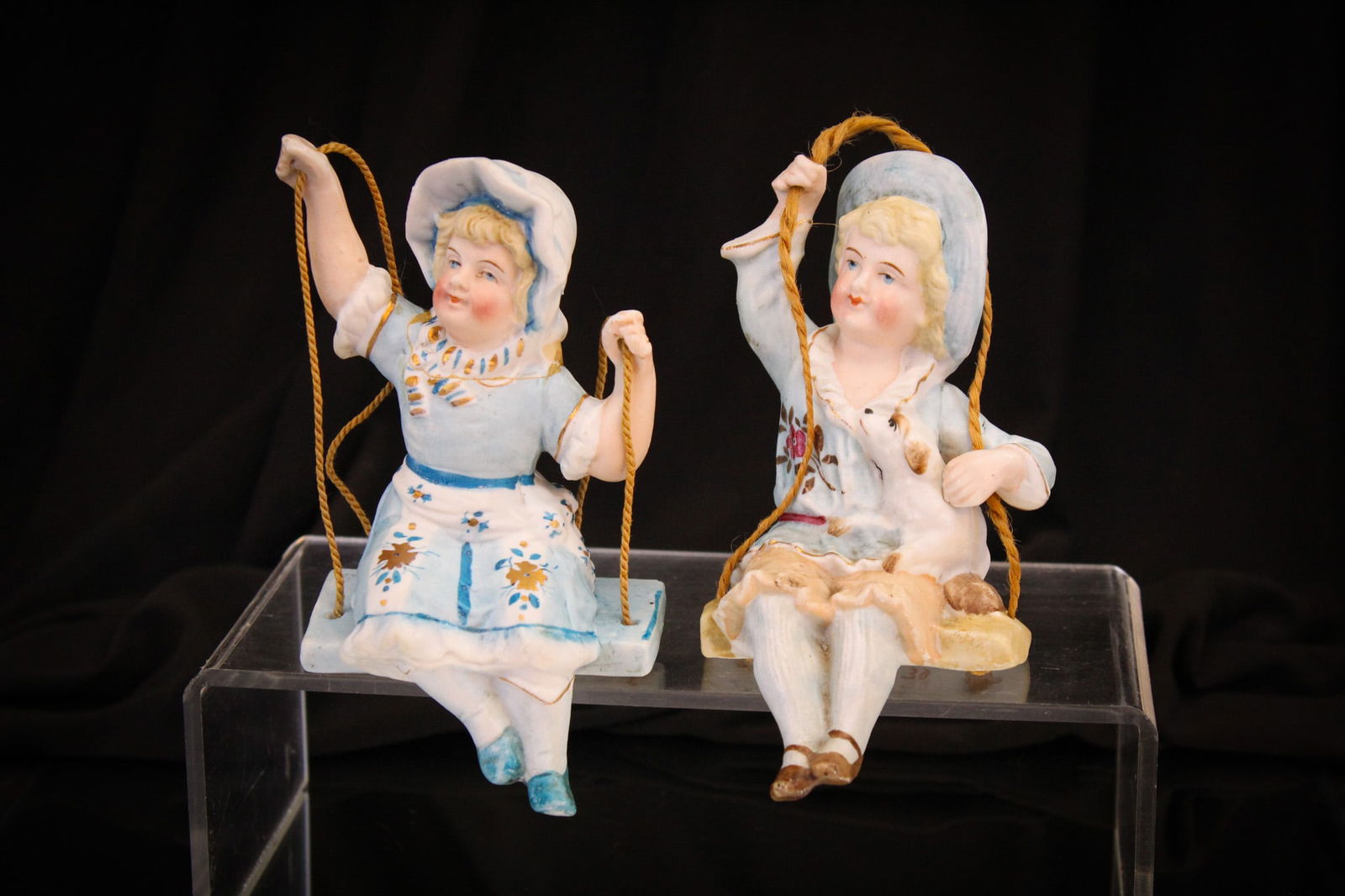 2 pc Lot Victorian Bisque Porcelain Lamp Swingers (1 of 10)