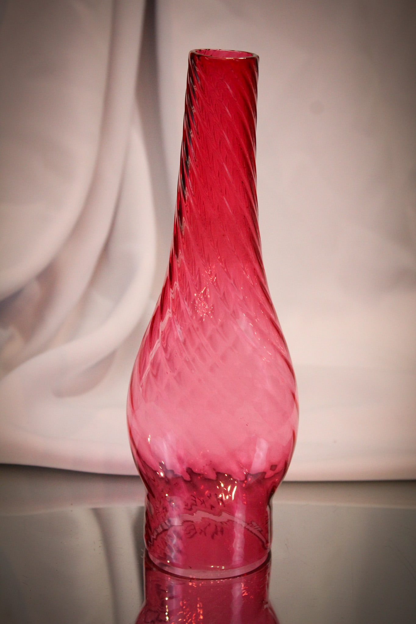 Cranberry Spiral Swirl Art Glass Oviod Oil Lamp Chimney (1 of 6)
