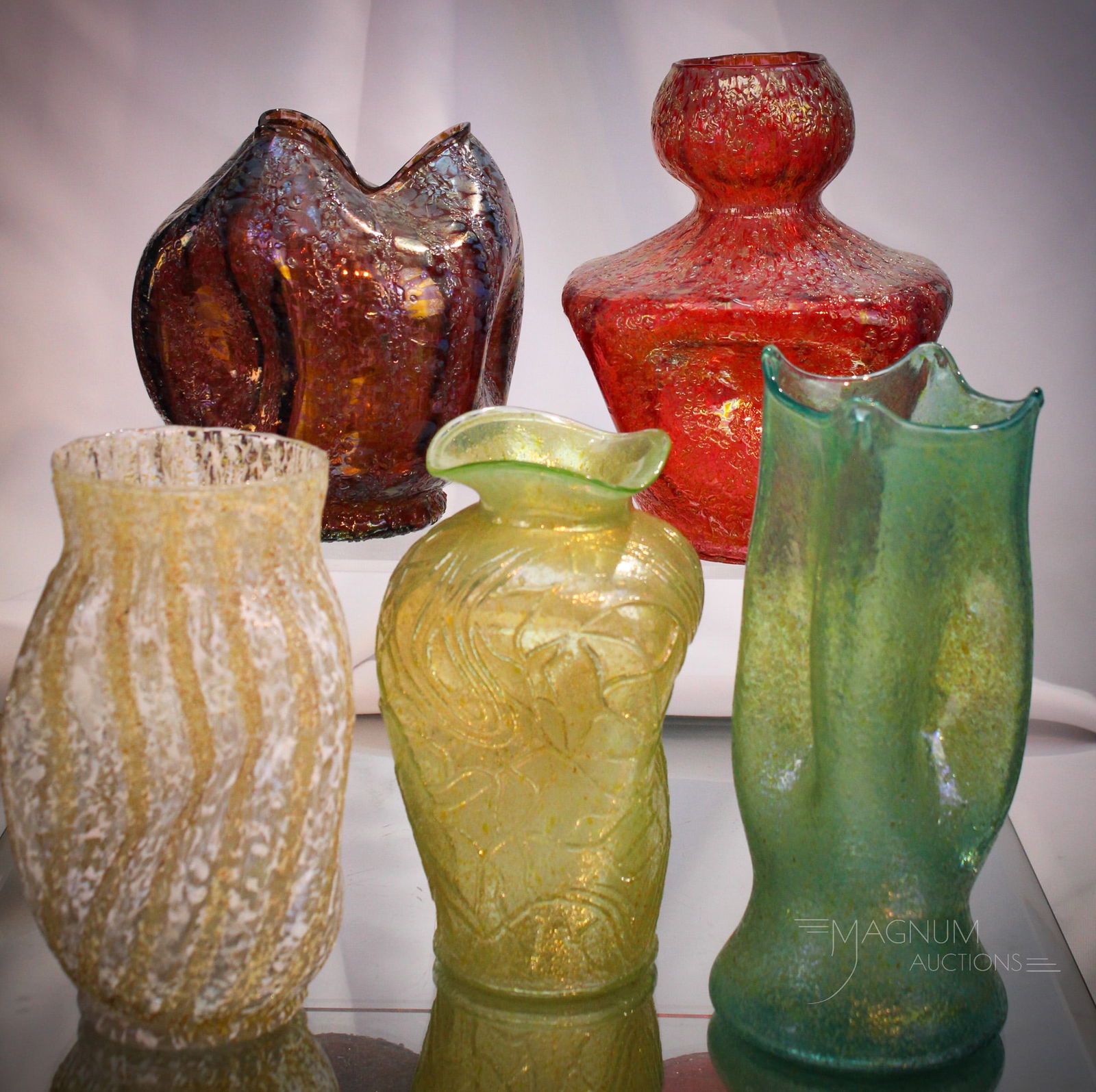 5 pc Lot Dugan Venetian Glass Uranium & More (1 of 17)