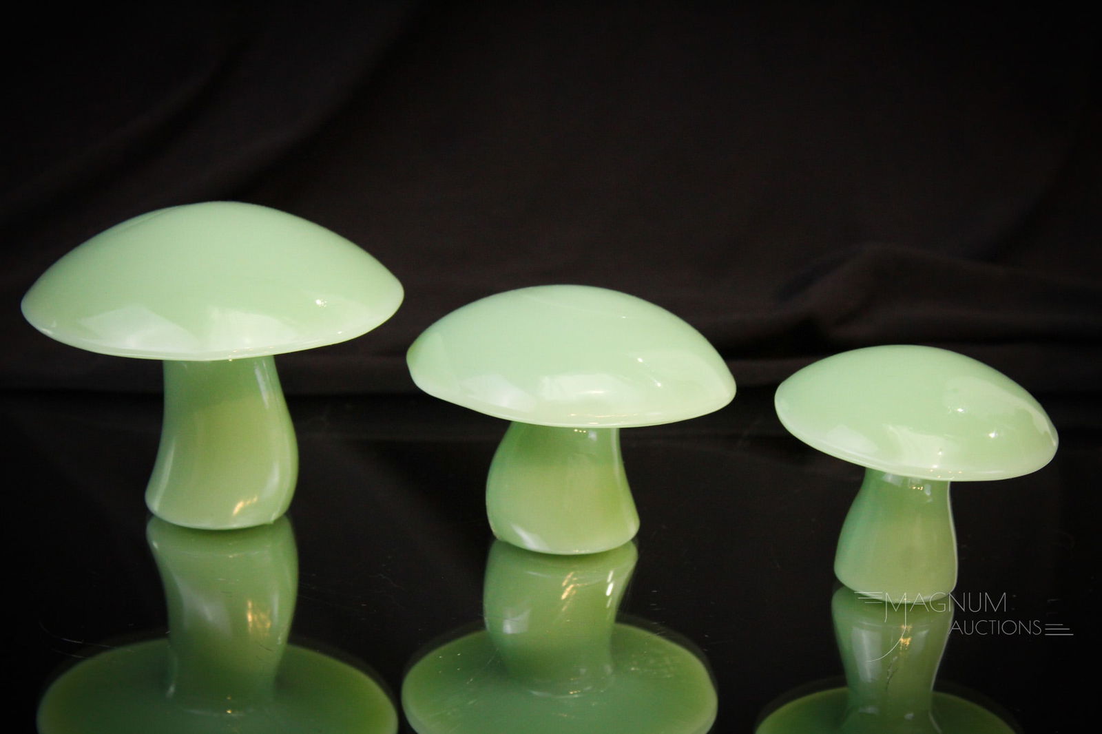 3 pc Set Viking by Mosser Jadeite Glass Mushroom Set (1 of 4)