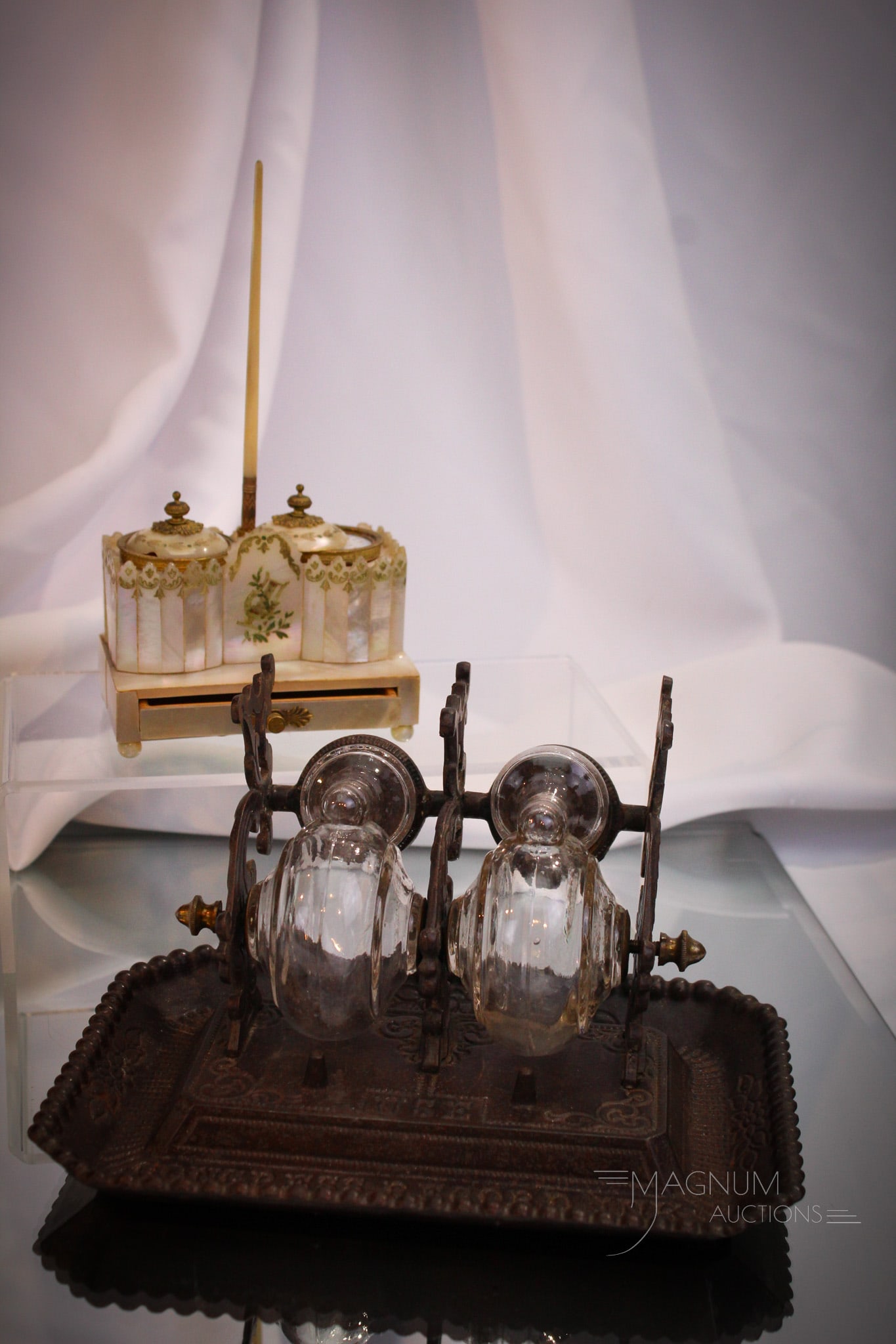 2 pc Lot Antique Mother of Pearl & More Inkwells (1 of 16)