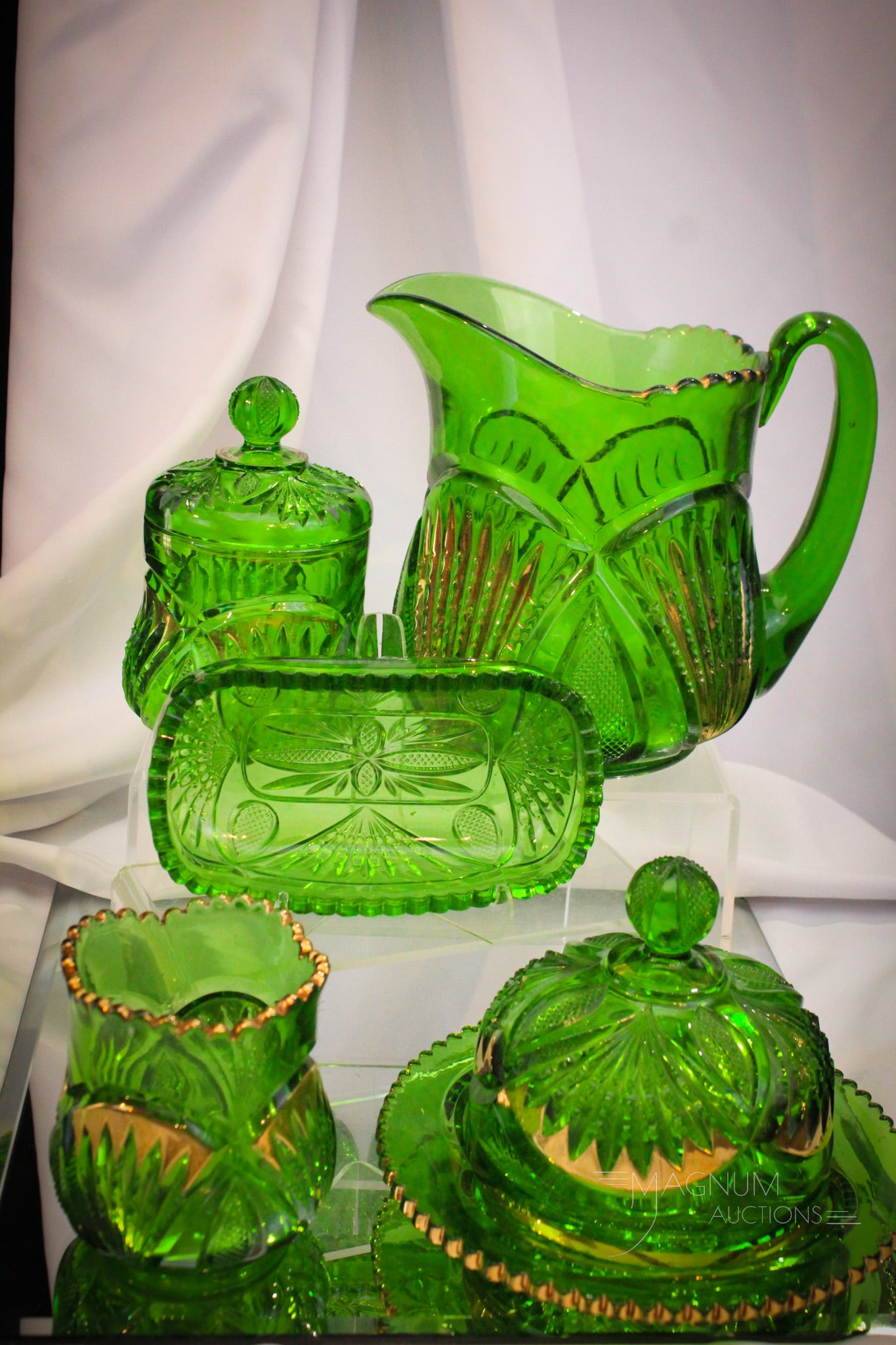 5 pc Lot Heisey Victorian Glass Pineapple & Fan: Five select examples of Heisey Victorian glass in this lot of plenty. Tallest measures 7 1/2" Chips noted to base of pitcher.