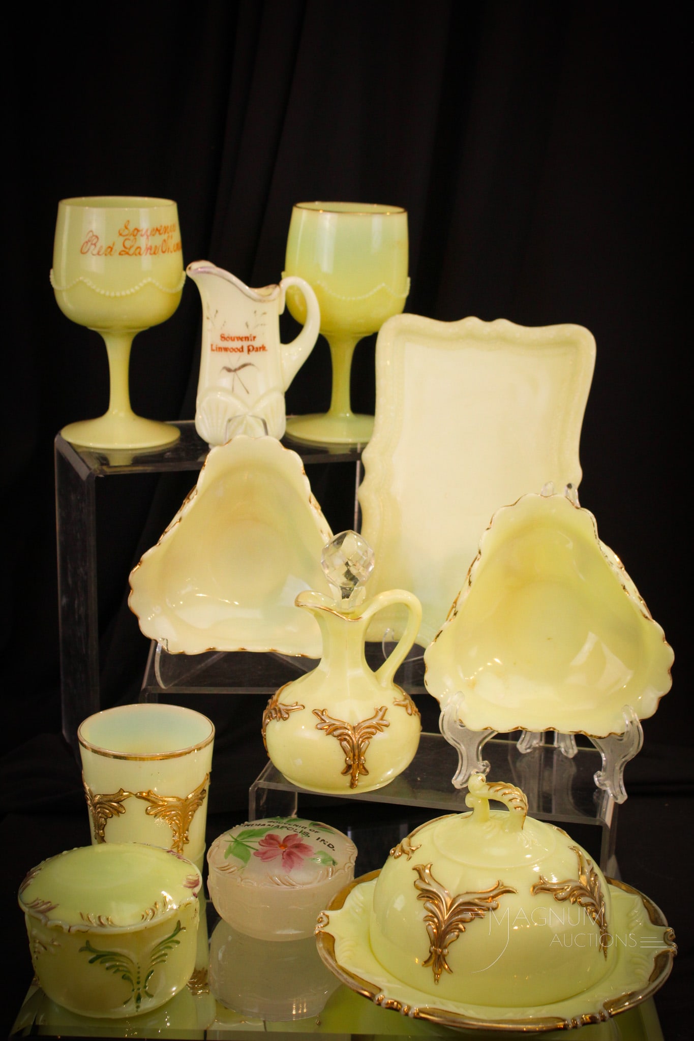 11 pc Lot Victorian Heisey Glass Winged Scroll & More (1 of 18)