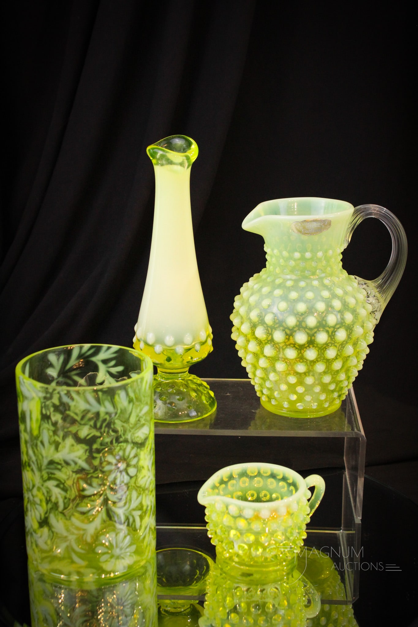 4 pc Lot Fenton Topaz Vaseline Opalescent Glass (1 of 18)