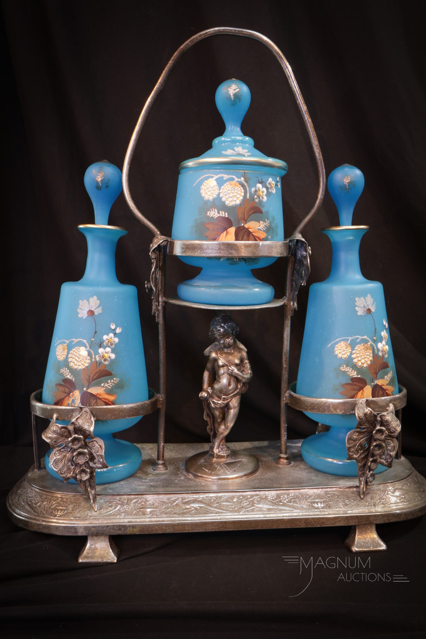 Wilcox Silverplate Victorian Perfume Cologne Cherub Vanity Castor (1 of 14)