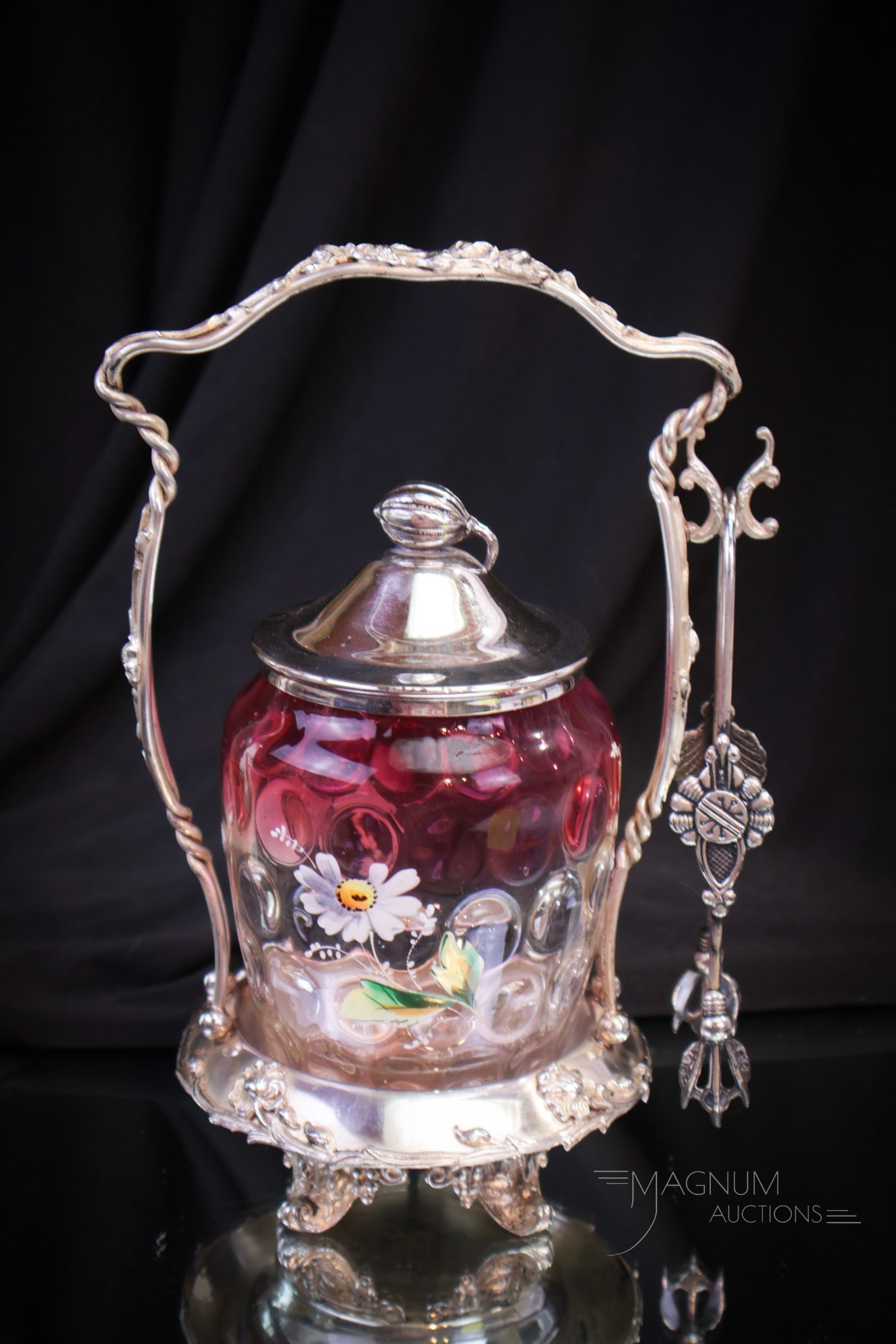 Meriden Silverplate Victorian Cranberry Rubina Enameled Pickle castor (1 of 11)