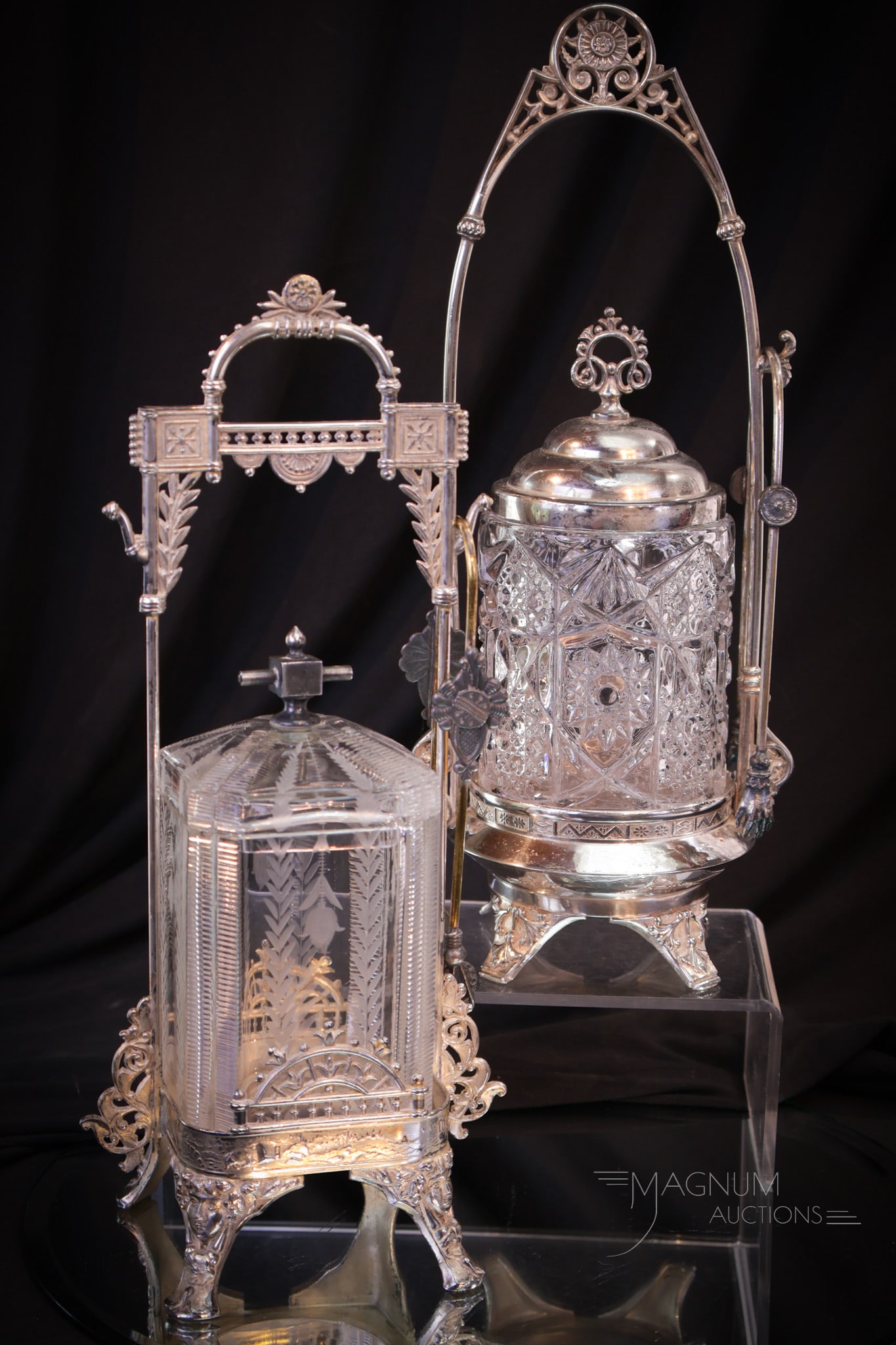 2 pc Lot Victorian Derby & Meriden Silverplate Pattern Glass Pickle Castors (1 of 14)