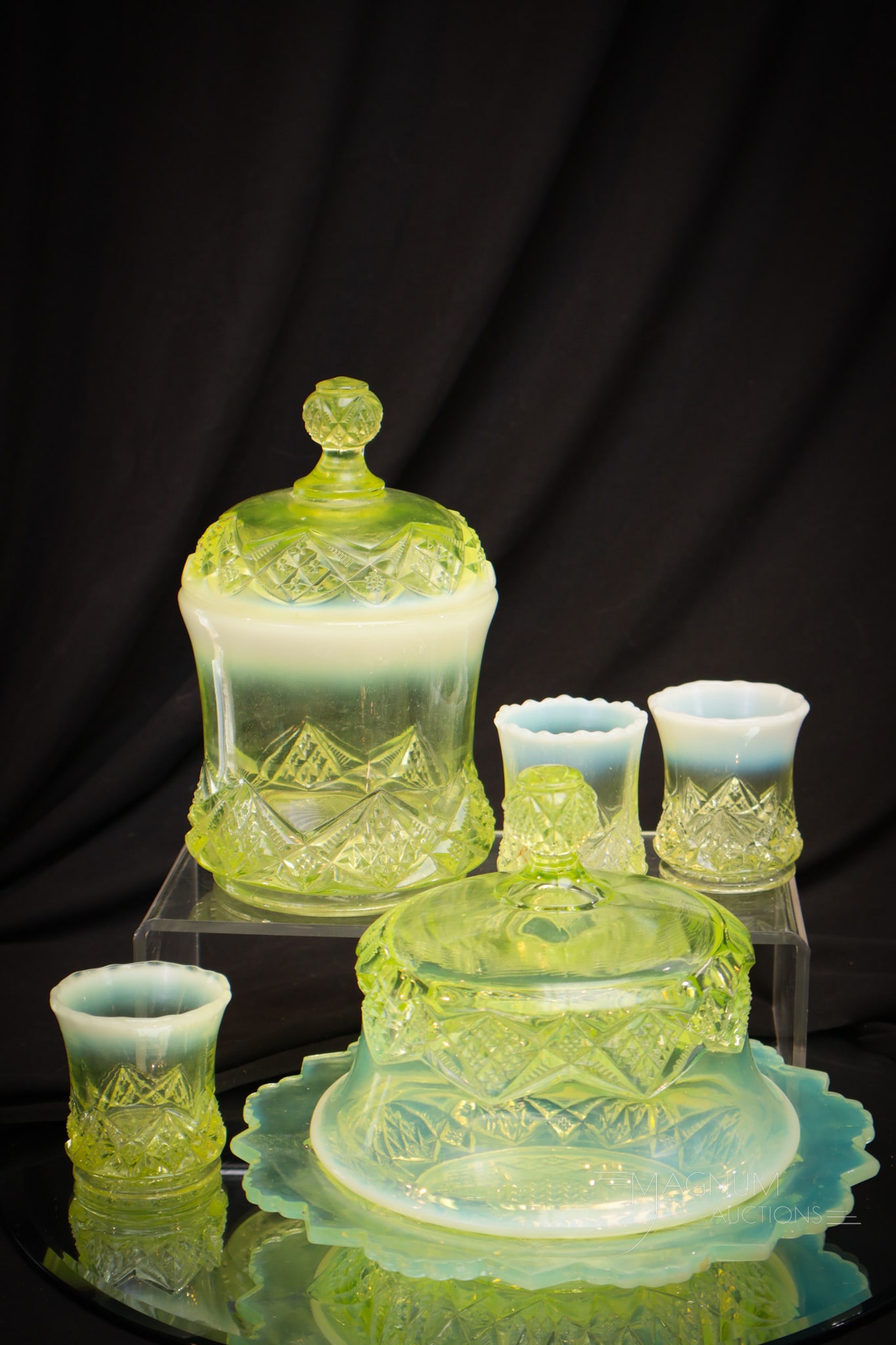 5 pc Lot Northwood National Vaseline Opalescent Diamond Spearhead Glass (1 of 12)