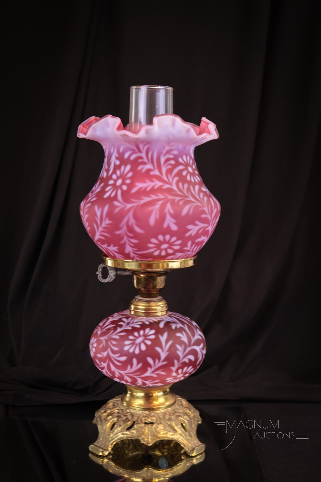 Fenton Wright Cranberry Opalescent Satin Daisy & Fern Lamp: Rich satin finish to the glass of this Fenton for L.G. Wright table lamp. This one in the Daisy and Fern pattern. Lamp measures 14 1/2" tall.