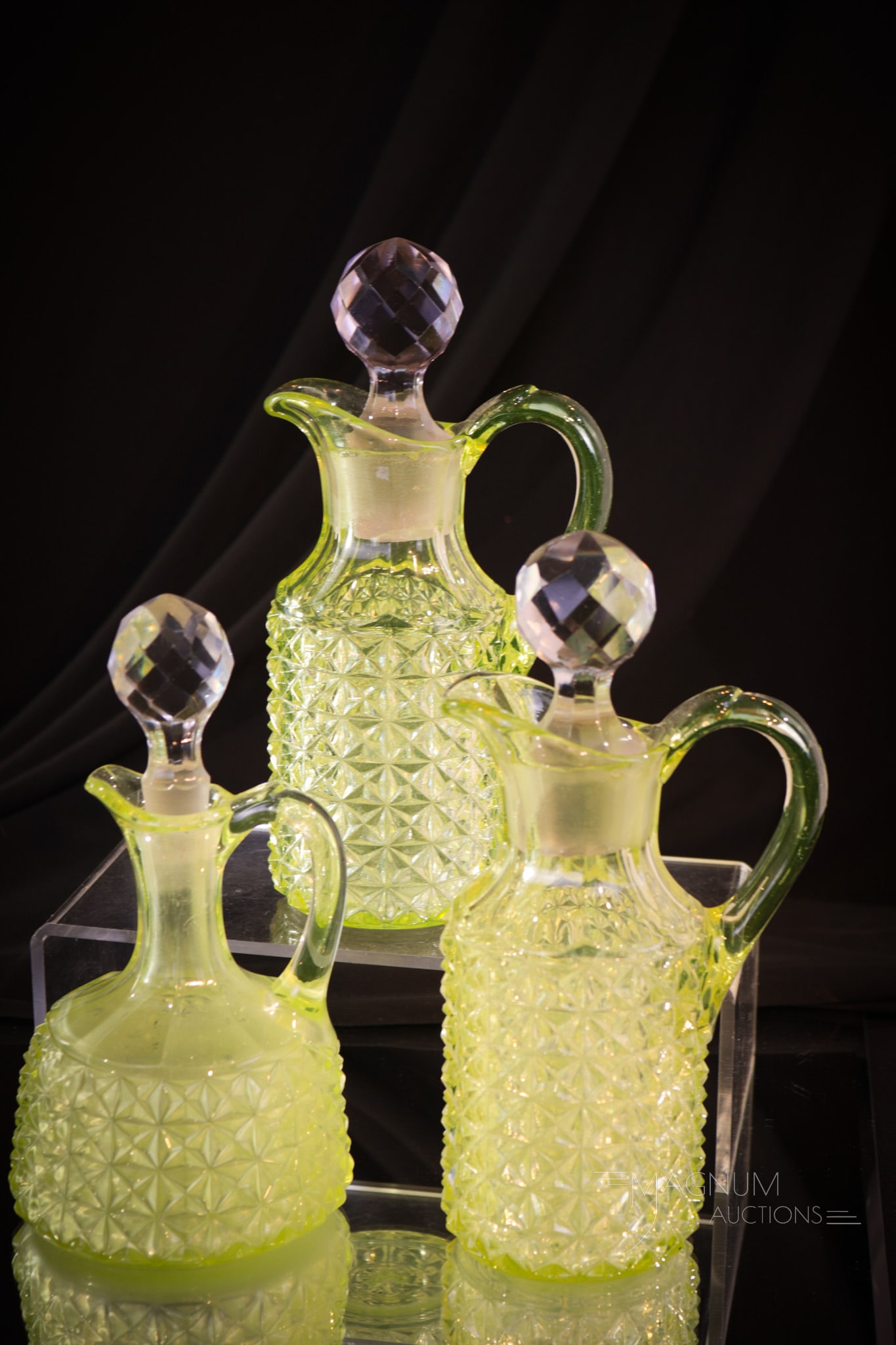 Duncan Finecut Victorian Vaseline Glass 3 pc Lot (1 of 15)