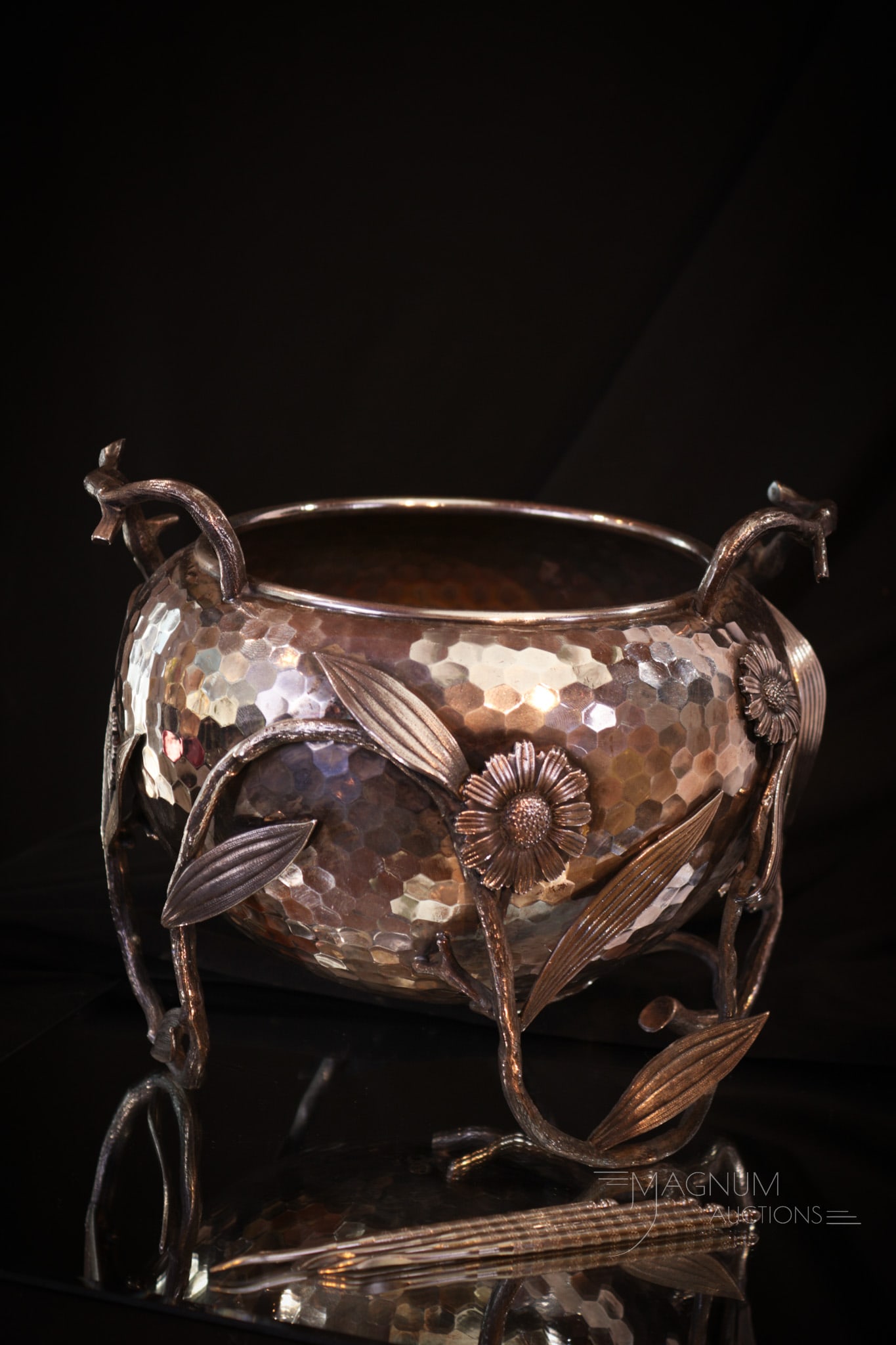 Meriden Silverplate Figural Japonisme Nut Bowl & Picks (1 of 8)