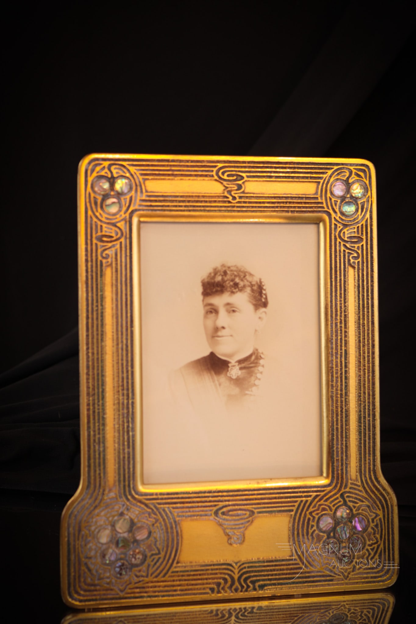 Signed Tiffany Studios New York Abalone Picture Frame (1 of 7)