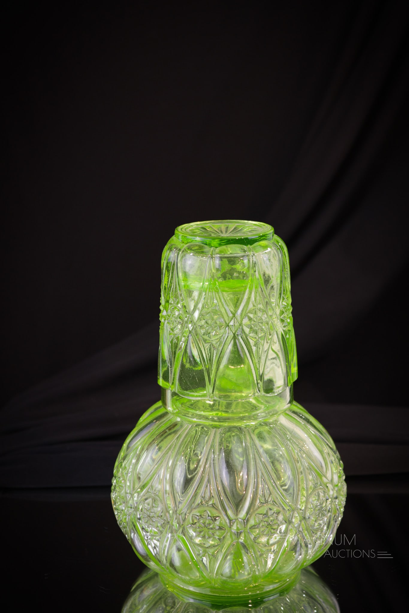 Val St. Lambert Vaseline Glass Tumble-up (1 of 10)