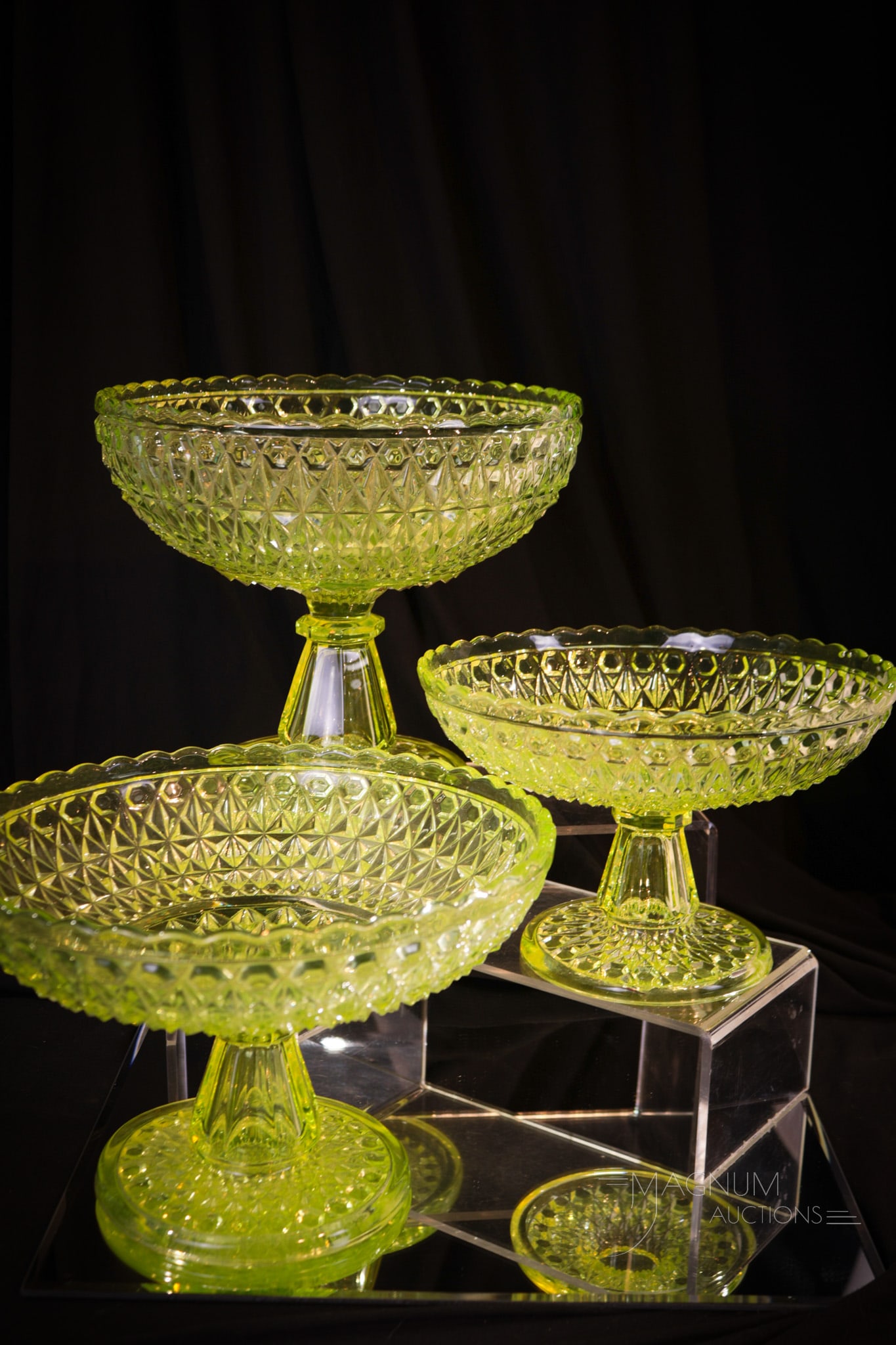 3 pc Lot Central Glass Pressed Diamond Vaseline Compotes (1 of 9)