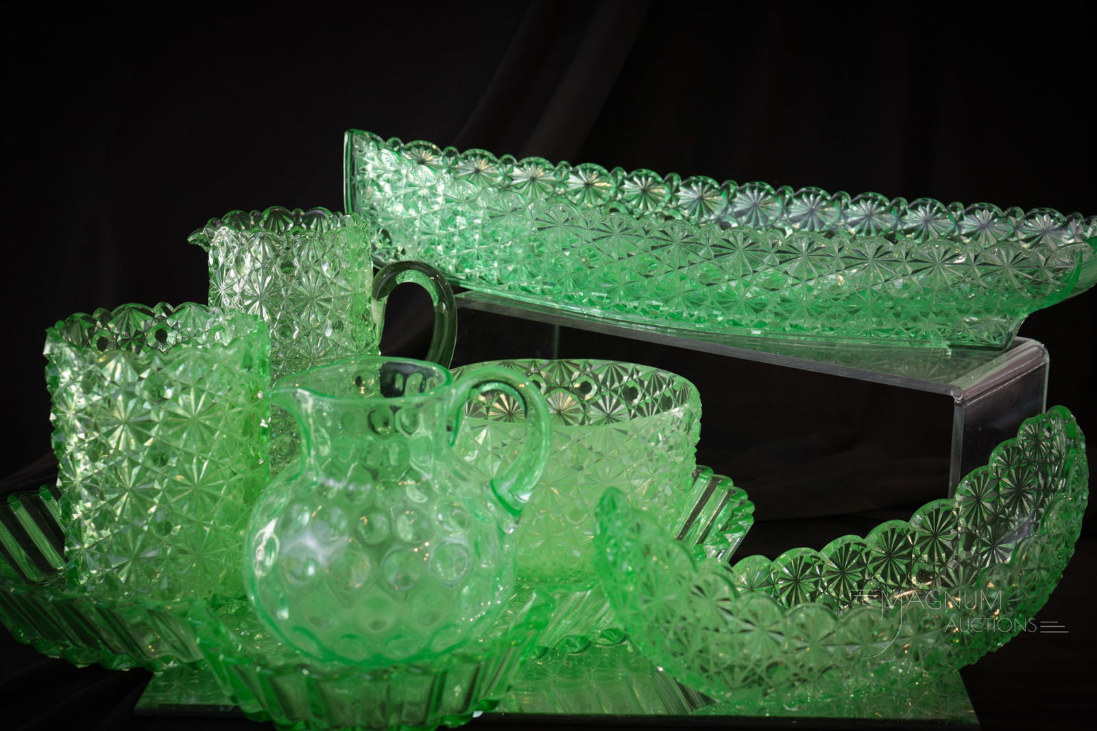 7 pc Lot Rare Hobb's Marine Green Uranium Victorian Glass (1 of 17)