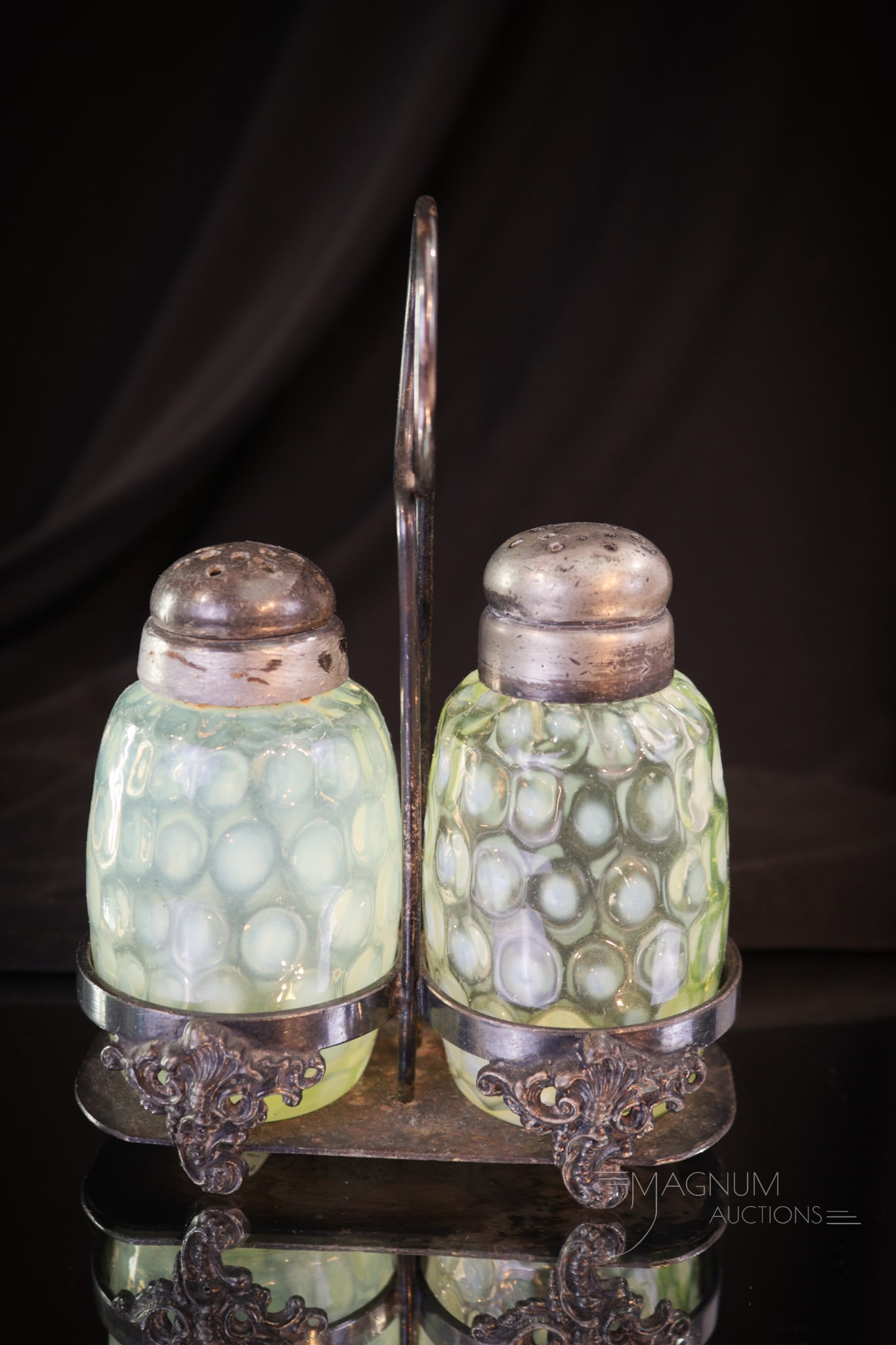 Pair of Vaseline Opalescent Victorian Glass Shakers Barbour Silverplate (1 of 7)