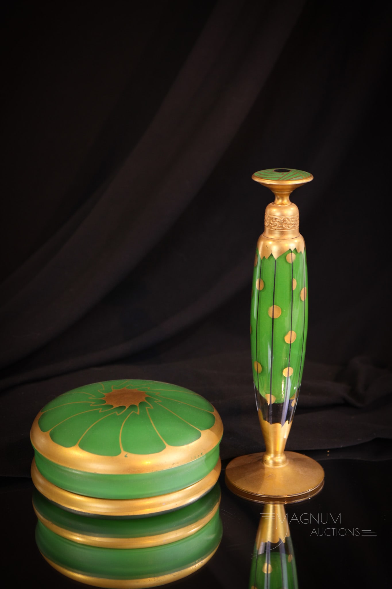 2 pc Lot Devilbiss Perfume & Powder Jar (1 of 10)