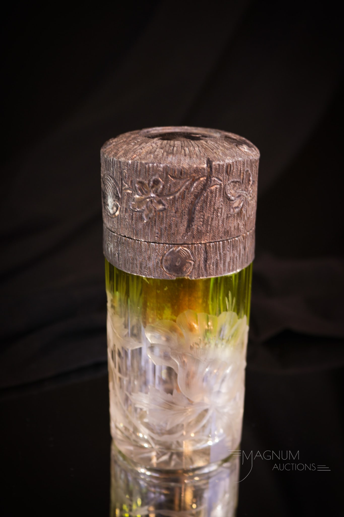 Moser Intaglio Cut Glass Perfume Atomizer (1 of 7)