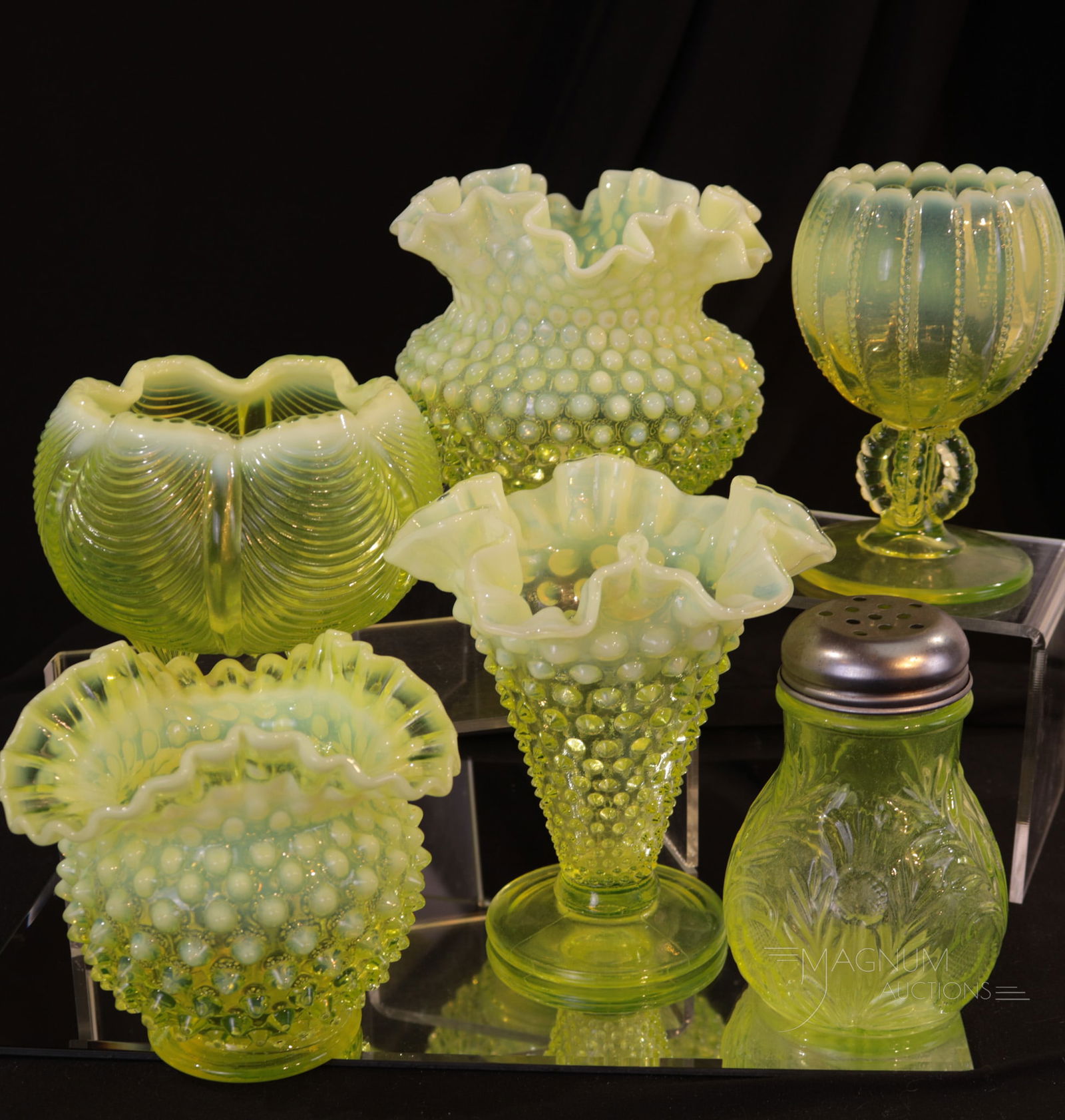 6 pc Lot Vaseline Fenton and Mosser Glass (1 of 6)