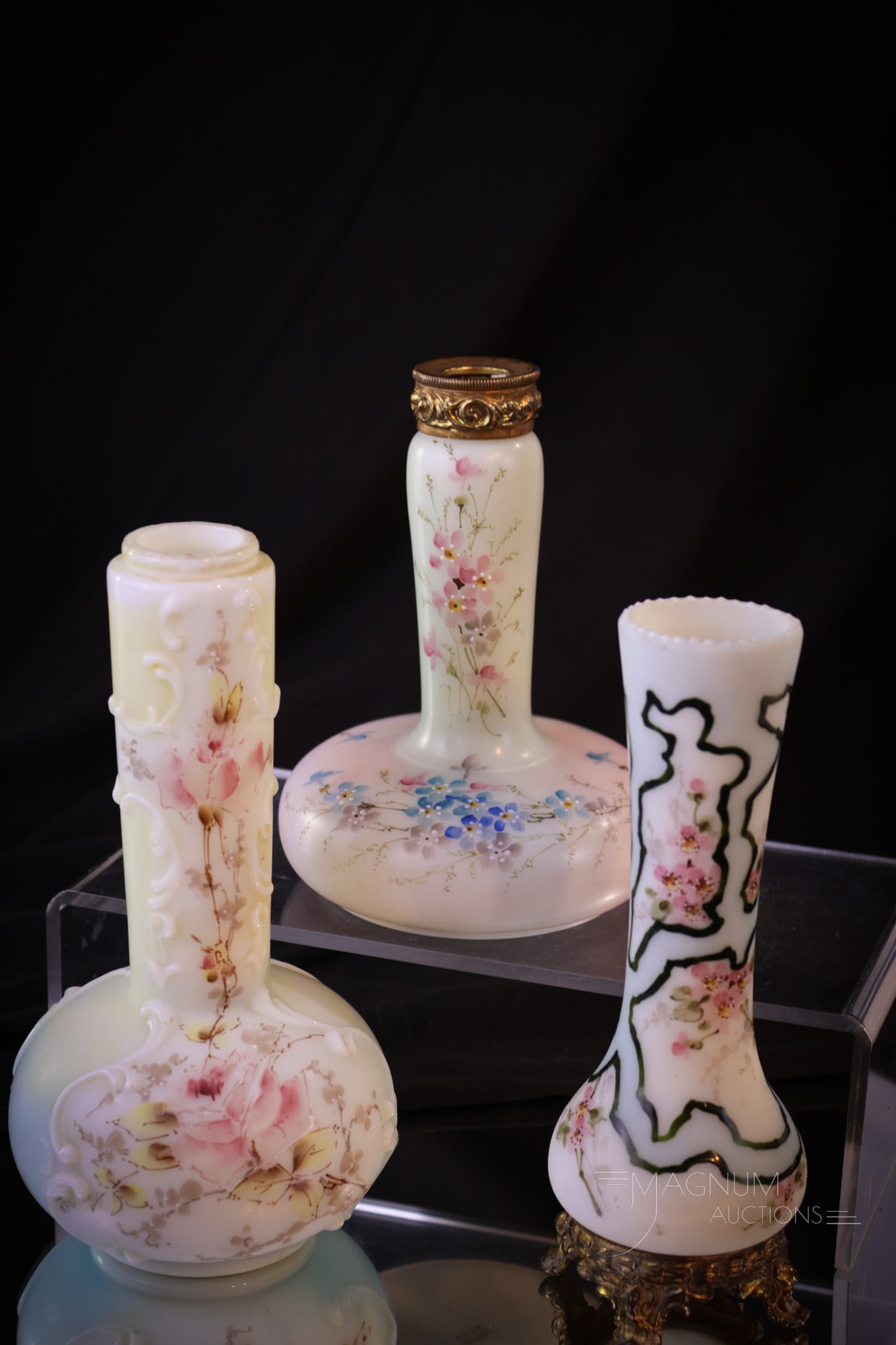 3 pc Lot Wavecrest Victorian Glass Vases (1 of 10)