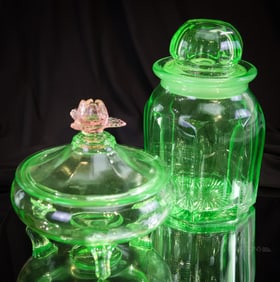 2 pc Lot Cambridge Uranium & More Glass