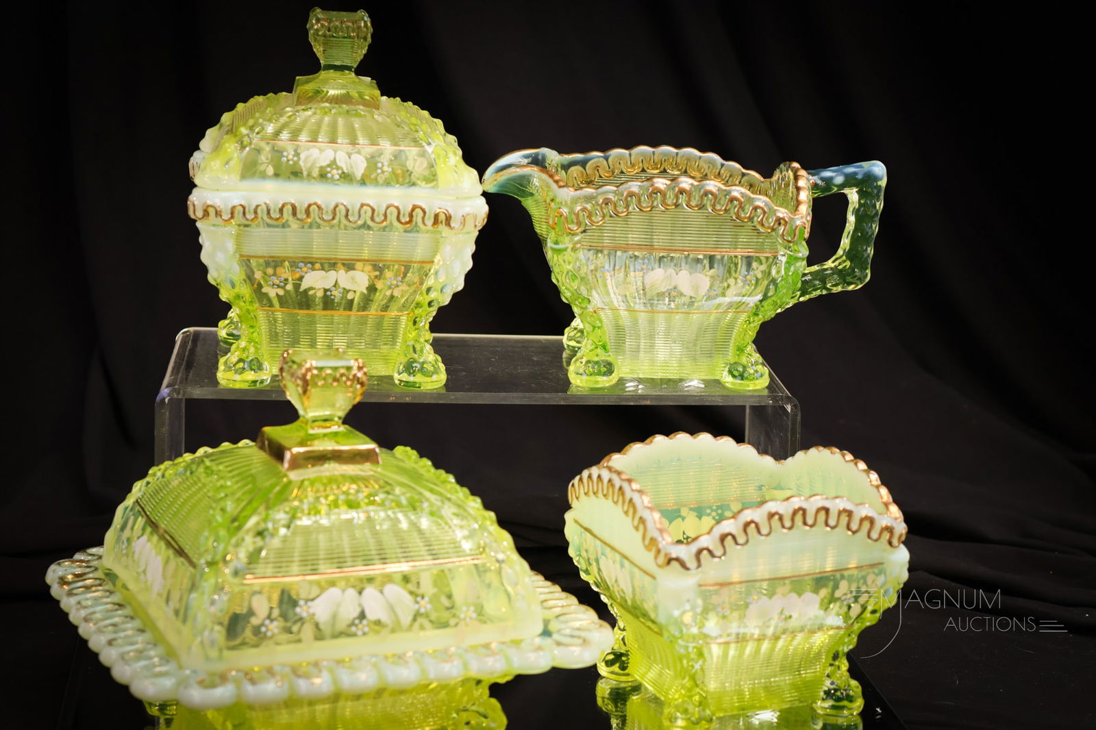 4 pc Northwood Alaska Victorian Vaseline Opalescent Glass Table Set (1 of 14)