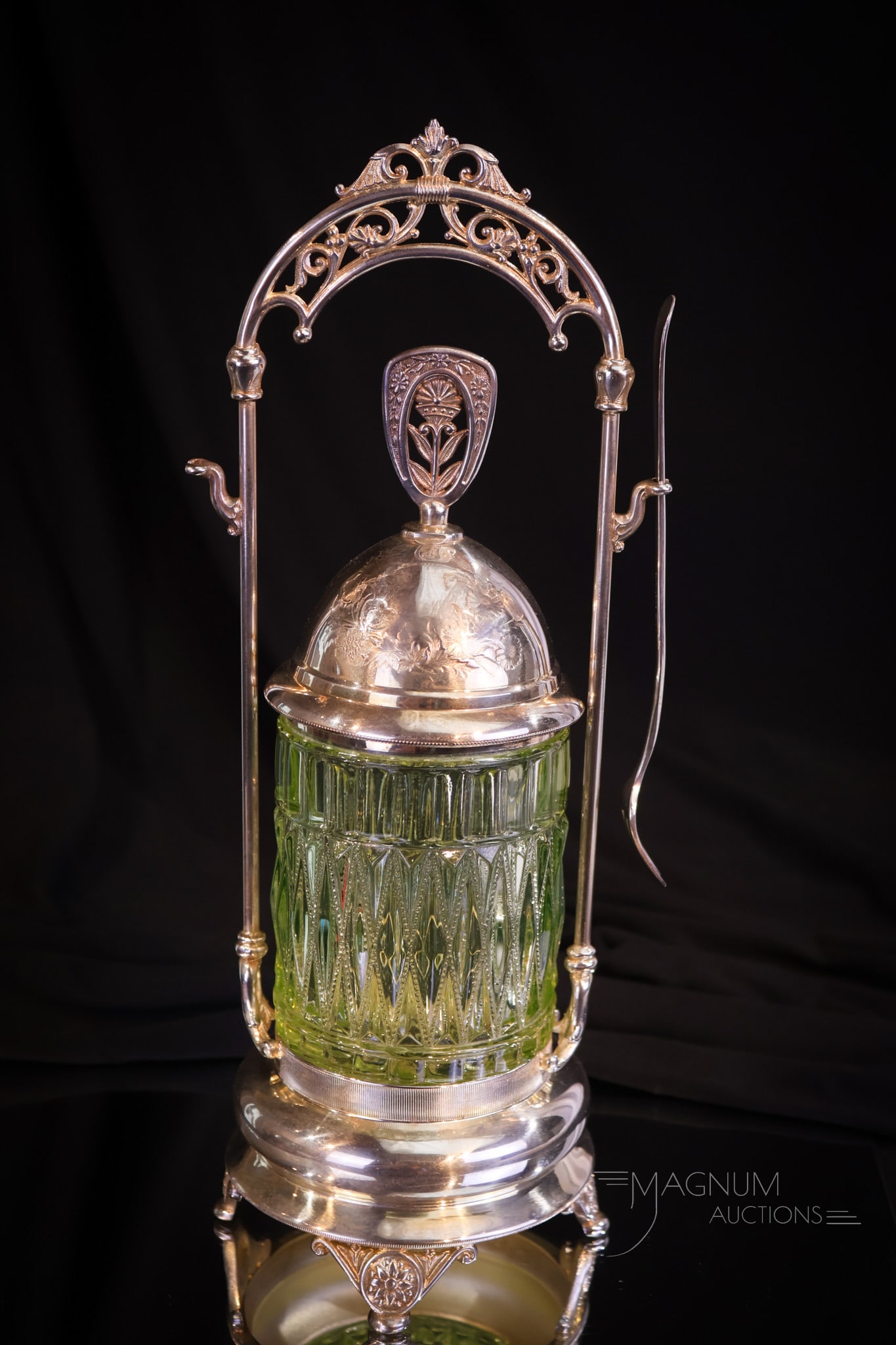 Victorian Vaseline Beaded Diamond Silverplate Pickle Castor (1 of 9)