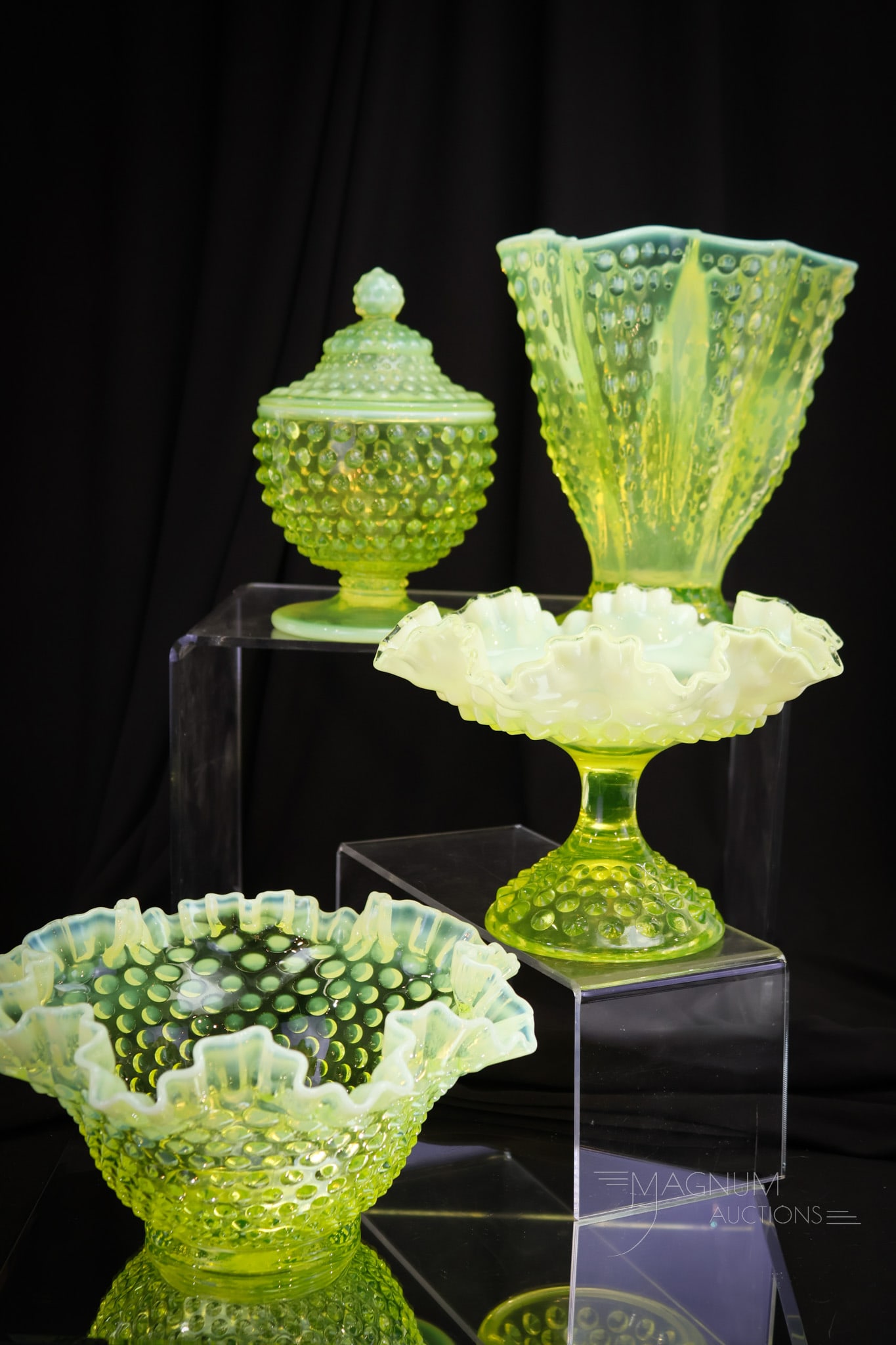 4 pc Lot Fenton Art Glass Topaz Vaseline Opalescent Glass (1 of 13)