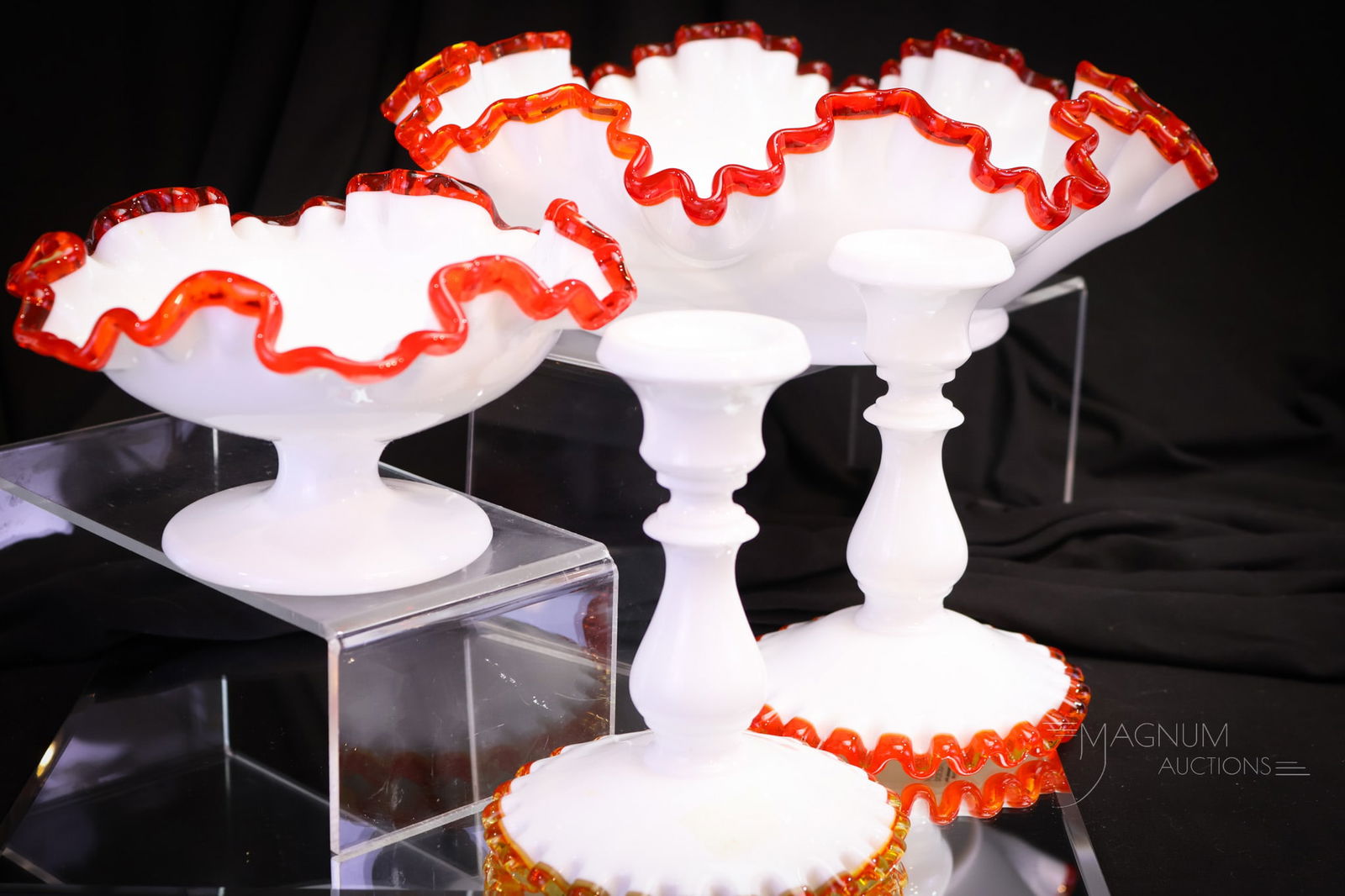 4 pc Lot Fenton Art Glass Flame Crest (1 of 8)