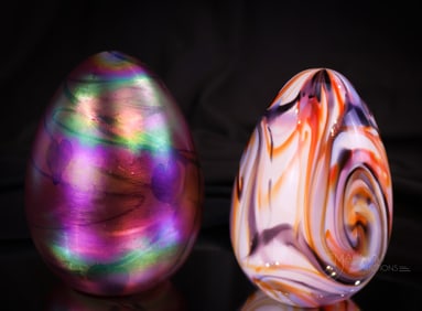 2 pc Lot Fenton Robert Barber Eggs