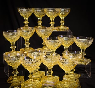 16 pc Lot Heisey Glass Ipswich Sahara High Cherberts