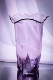 Heisey Lodestar Dawn Art Glass Vase