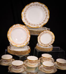 30 pc Lot Coalport China "Hazelton" Dinnerware