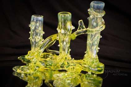 English Vaseline Opalescent Glass Victorian Triple Bud Vase