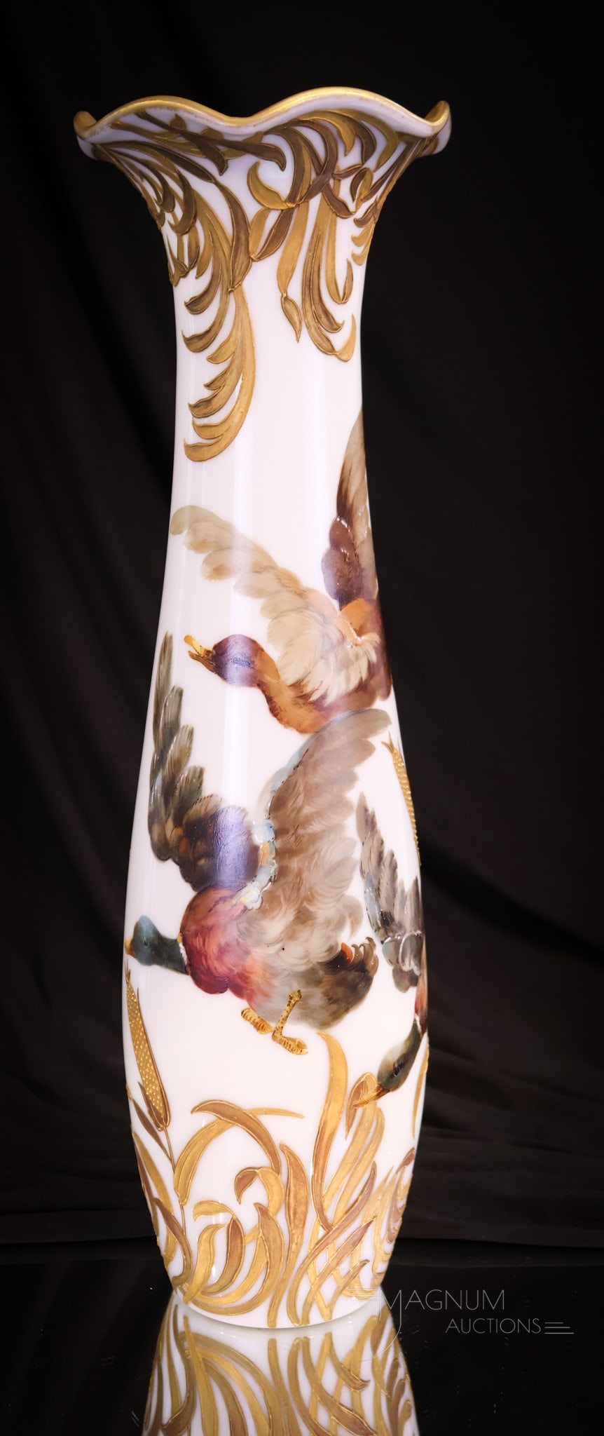 Mt. Washington 17" Colonial Ware Victorian Glass Guba Duck Vase (1 of 8)