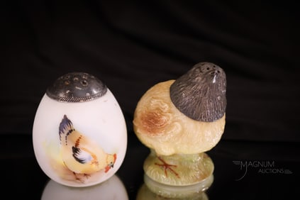 2 pc Lot Mt. Washington Wavecrest C.F. Monroe Chick Salt Shakers