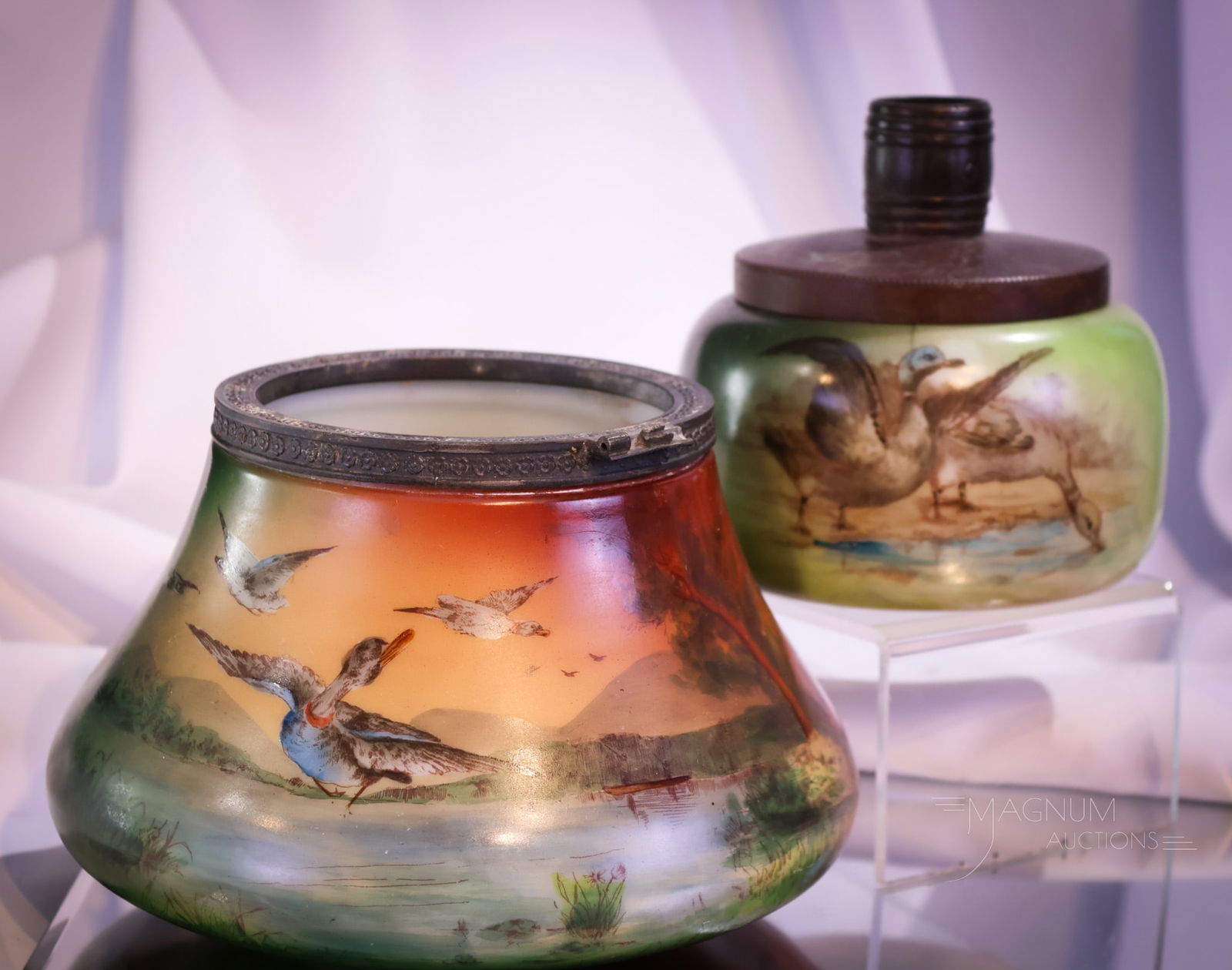 2 pc Lot Handel Ware Antique Glass "Ducks" Humidors (1 of 11)