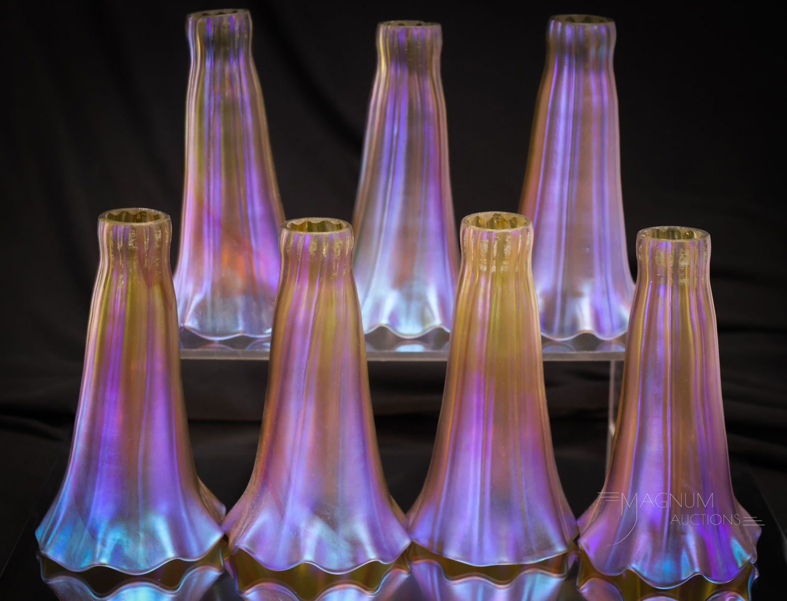 7 pc Lot Vivid Iridescent Art Glass Tiffany Lily Shades (1 of 7)