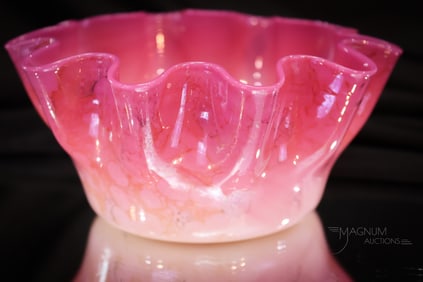 New England Peachblow Agata Victorian Glass Finger Bowl