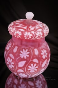 Rare Findlay Onyx Cranberry Opalescent Victorian Glass Floradine Covered Sugar Bowl