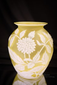 Webb Stevens William English Uranium Cameo Glass Victorian 4 1/2" Vase